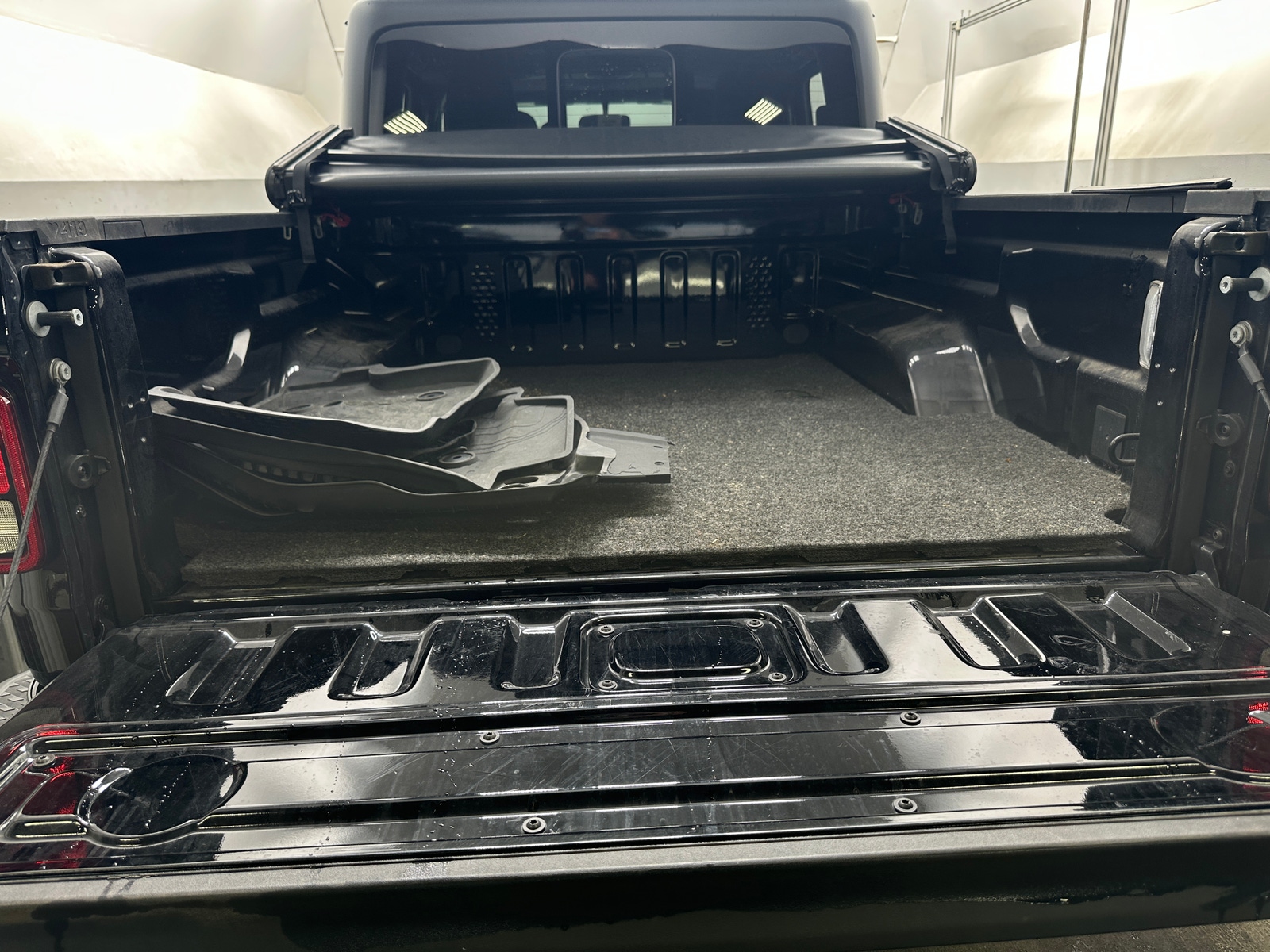 Thumbnail: 2022 Jeep Gladiator - 7