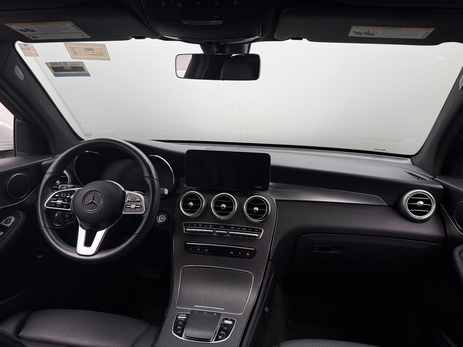 Thumbnail: 2021 Mercedes-Benz GLC - 3