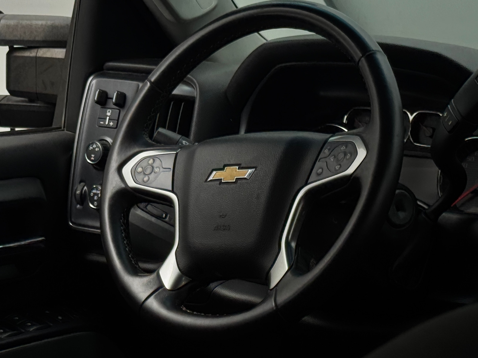Thumbnail: 2016 Chevrolet Silverado 2500 - 5