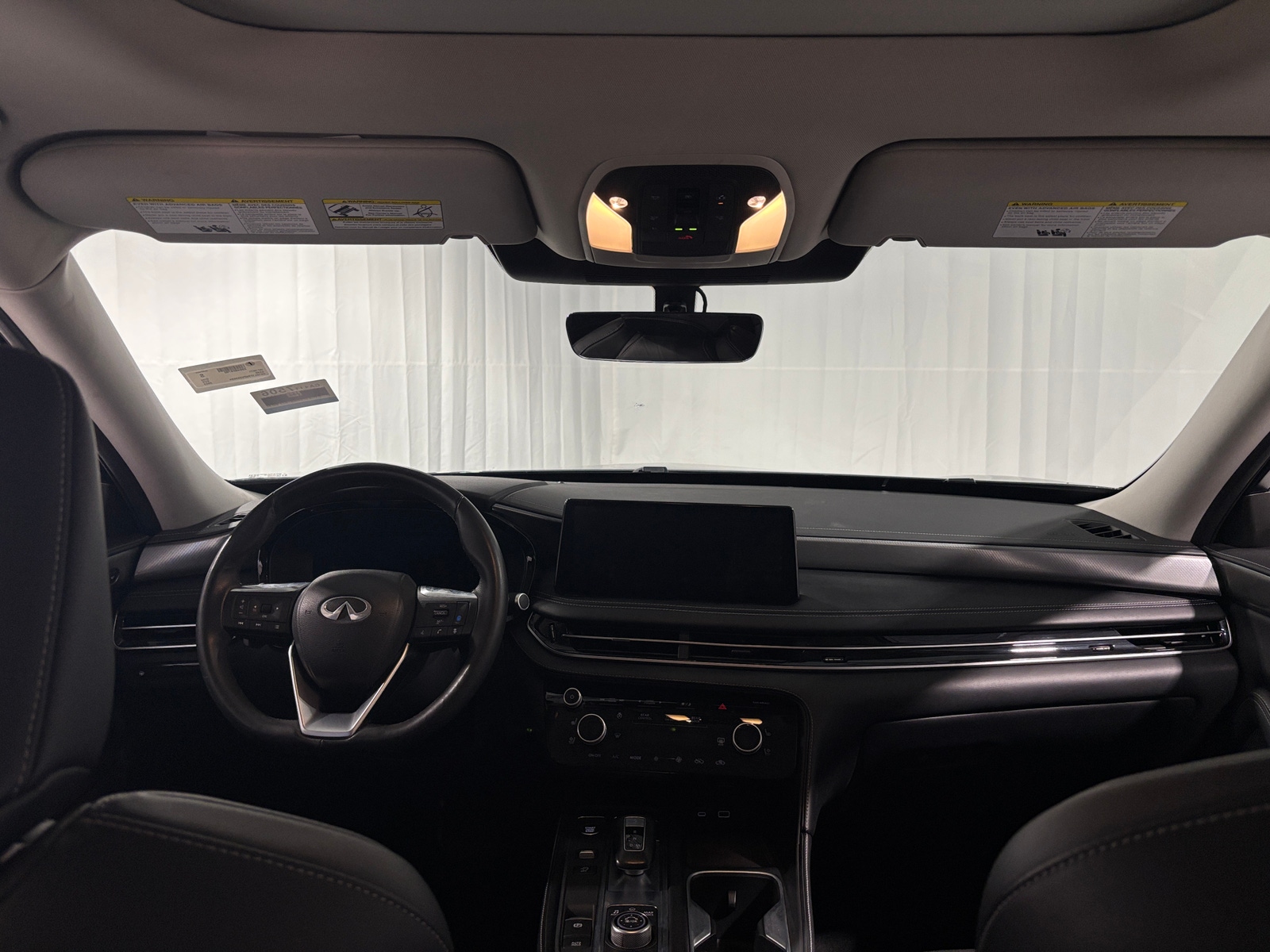 Thumbnail: 2023 INFINITI QX60 - 2