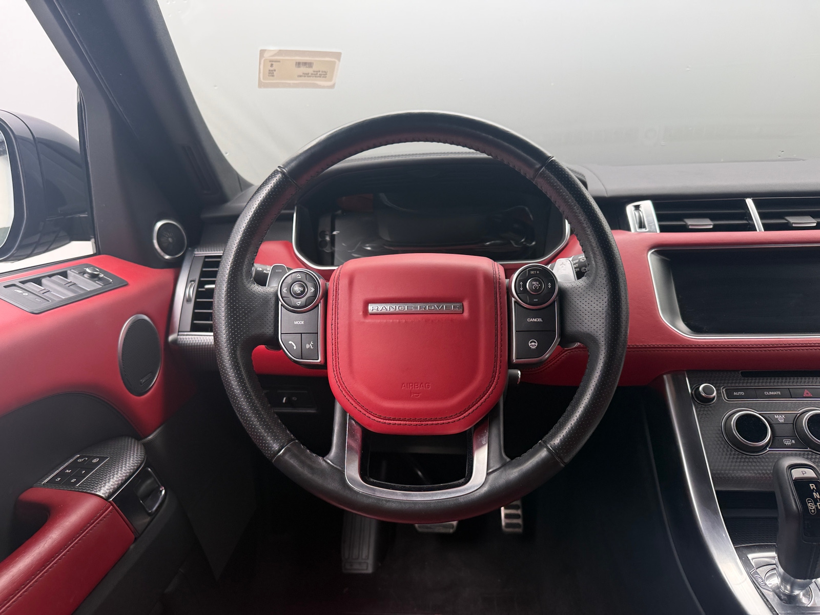 Thumbnail: 2017 Land Rover Range Rover Sport - 4