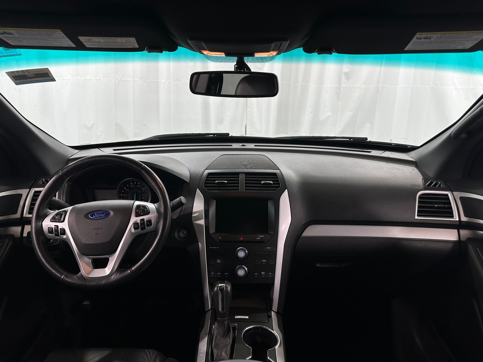 Thumbnail: 2015 Ford Explorer - 2