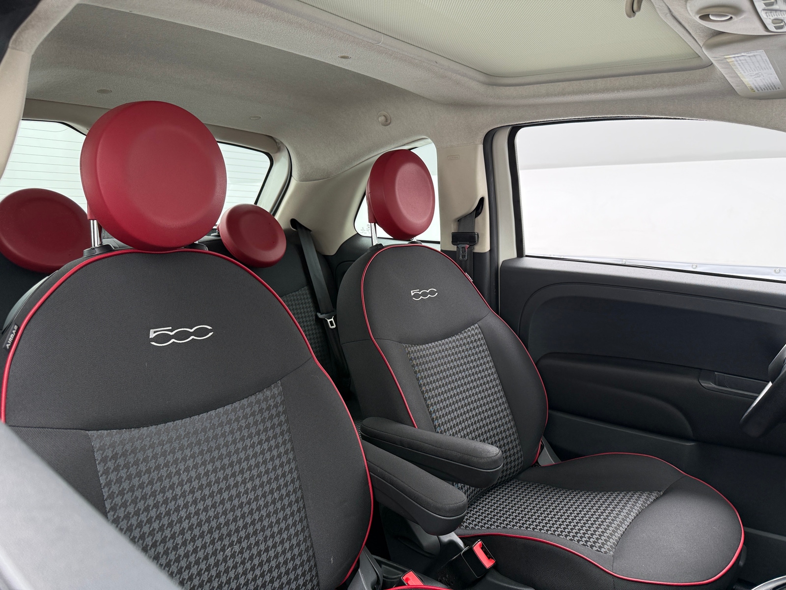 Thumbnail: 2018 Fiat 500 - 2