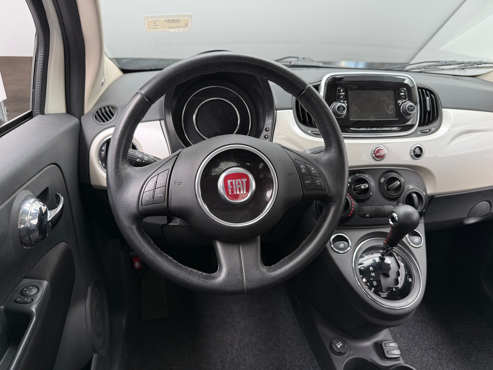 Thumbnail: 2018 Fiat 500 - 5