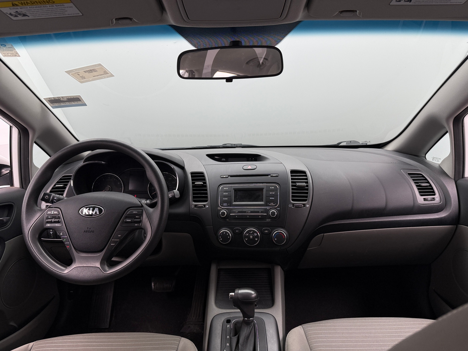 Thumbnail: 2015 Kia Forte - 3