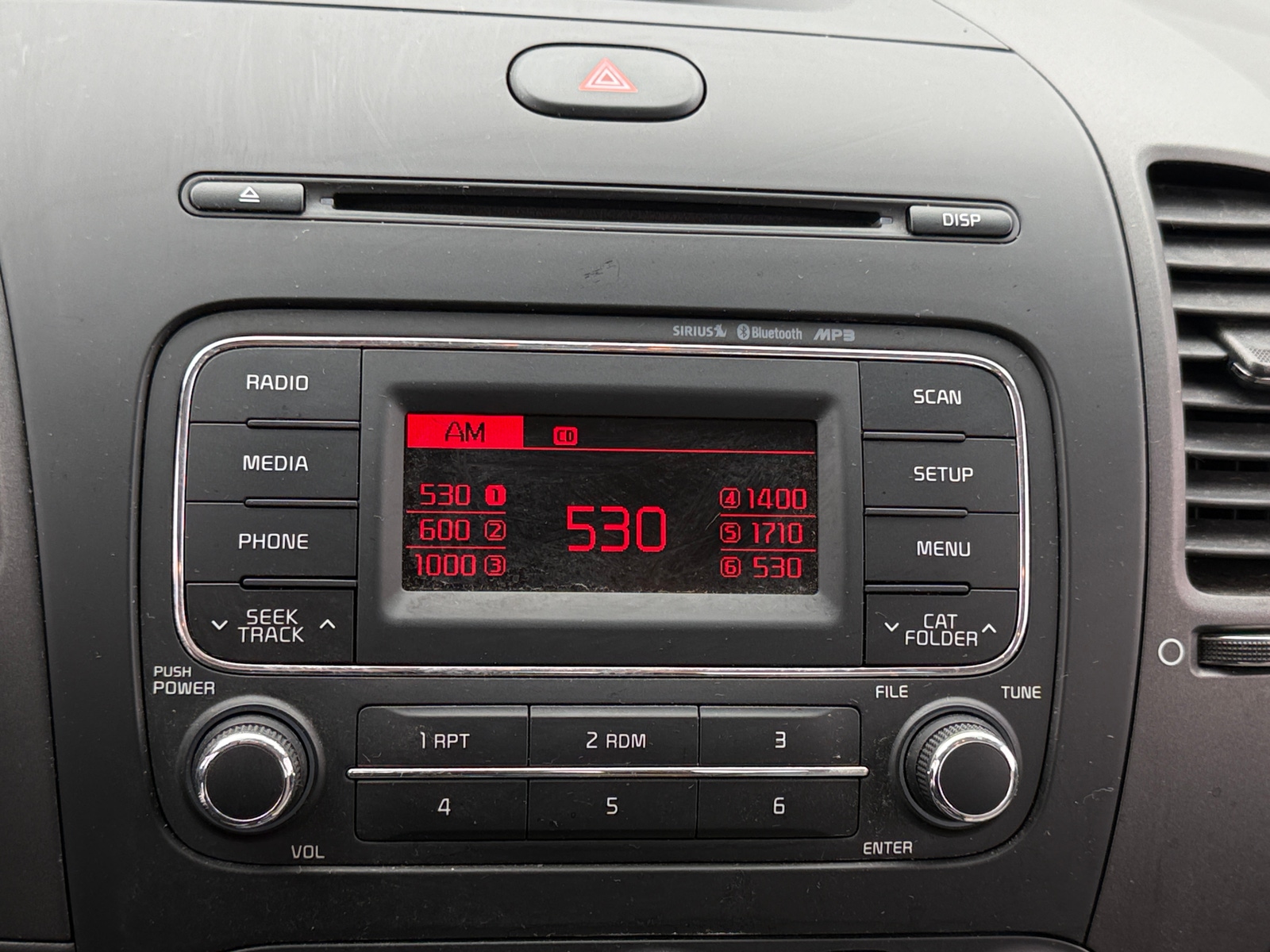 Thumbnail: 2015 Kia Forte - 4