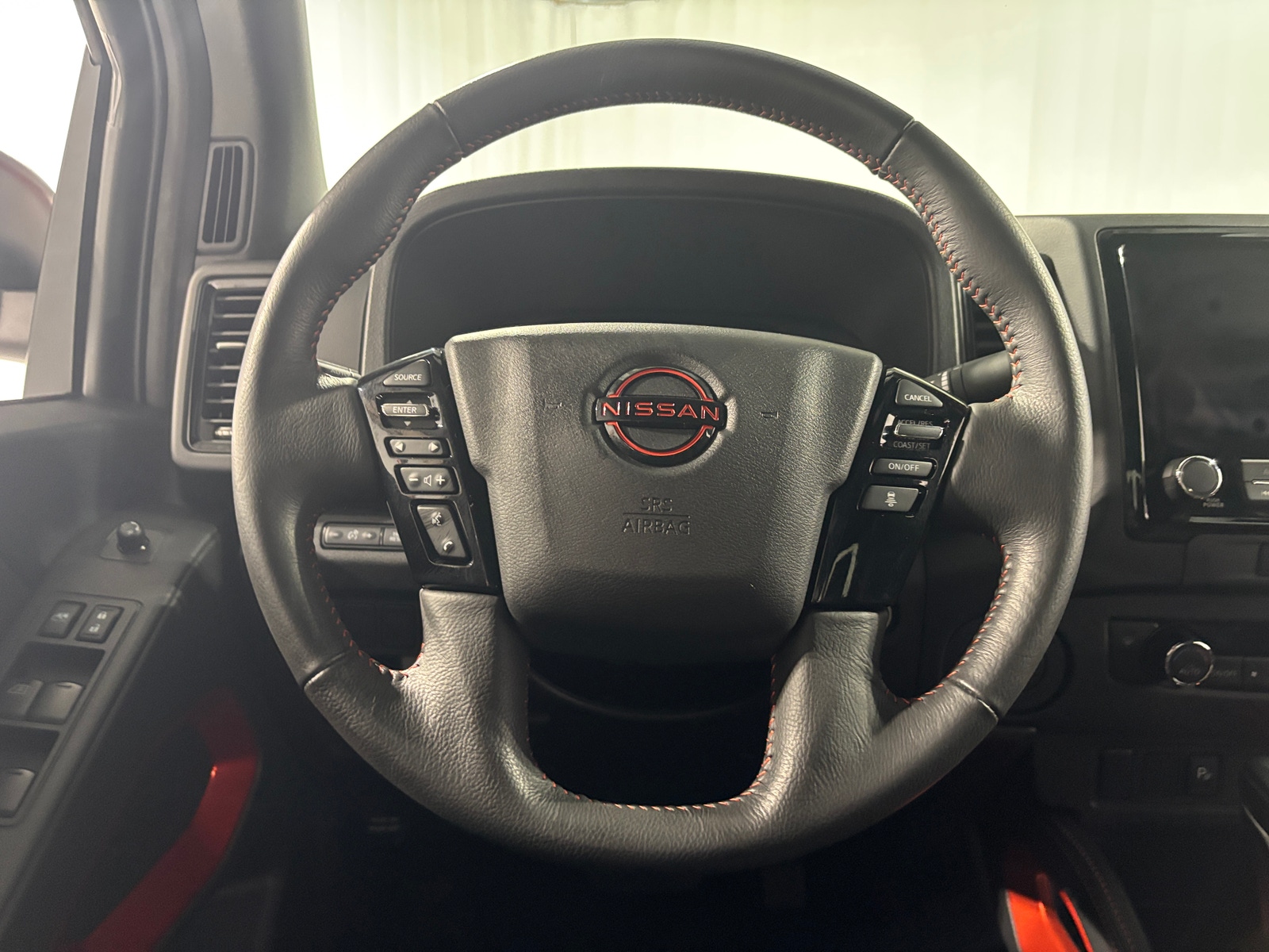 Thumbnail: 2024 Nissan Frontier - 5