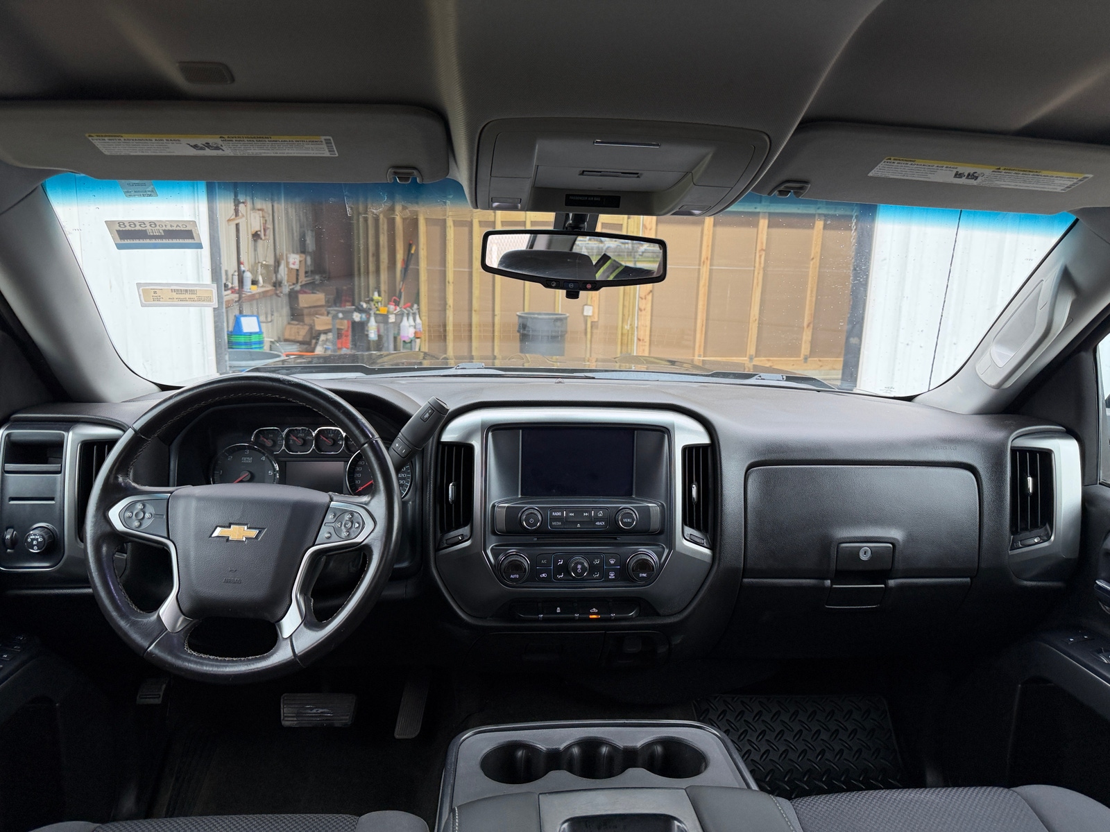 Thumbnail: 2018 Chevrolet Silverado 1500 - 3