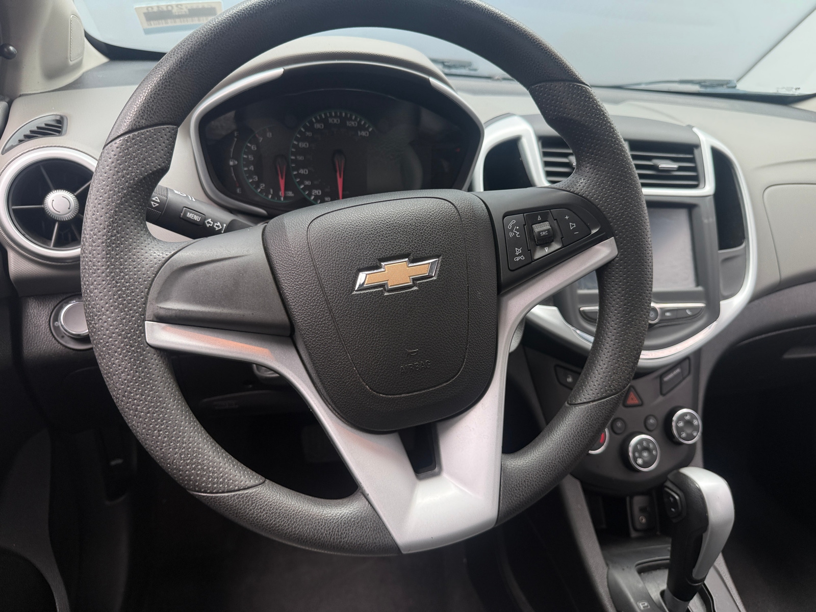 Thumbnail: 2017 Chevrolet Sonic - 5
