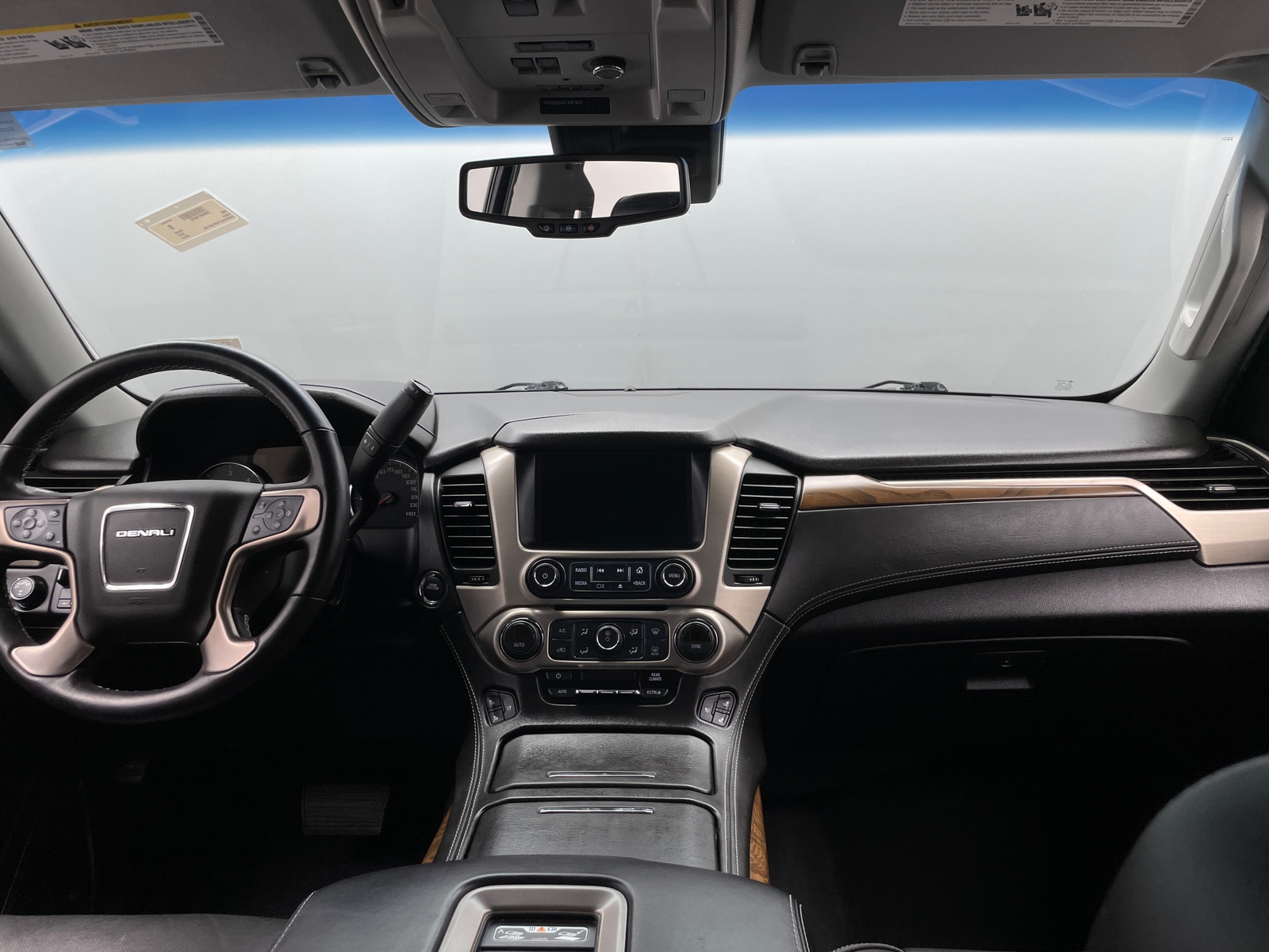 Thumbnail: 2019 GMC Yukon - 2