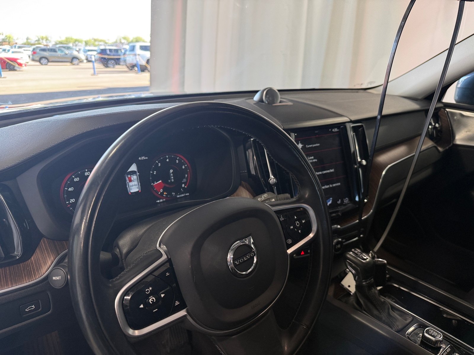 Thumbnail: 2020 Volvo XC60 - 2