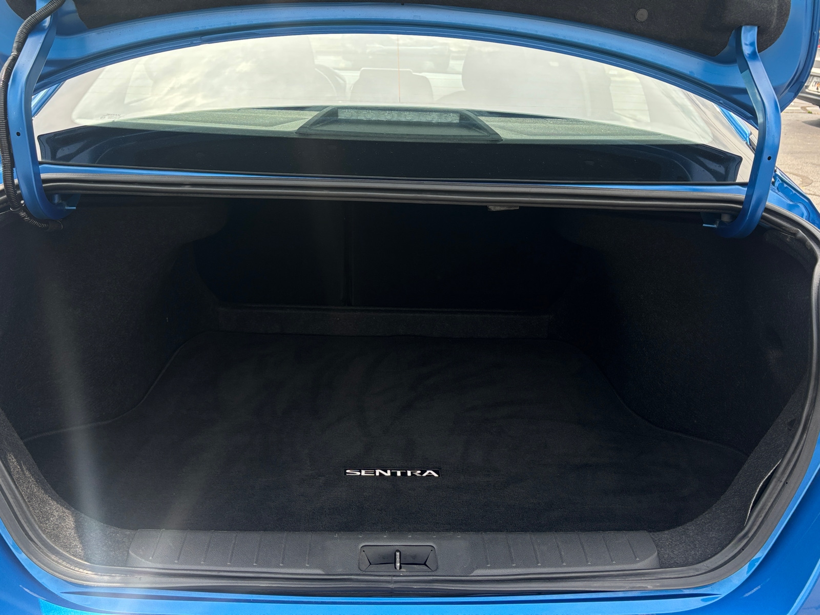 Thumbnail: 2025 Nissan Sentra - 6