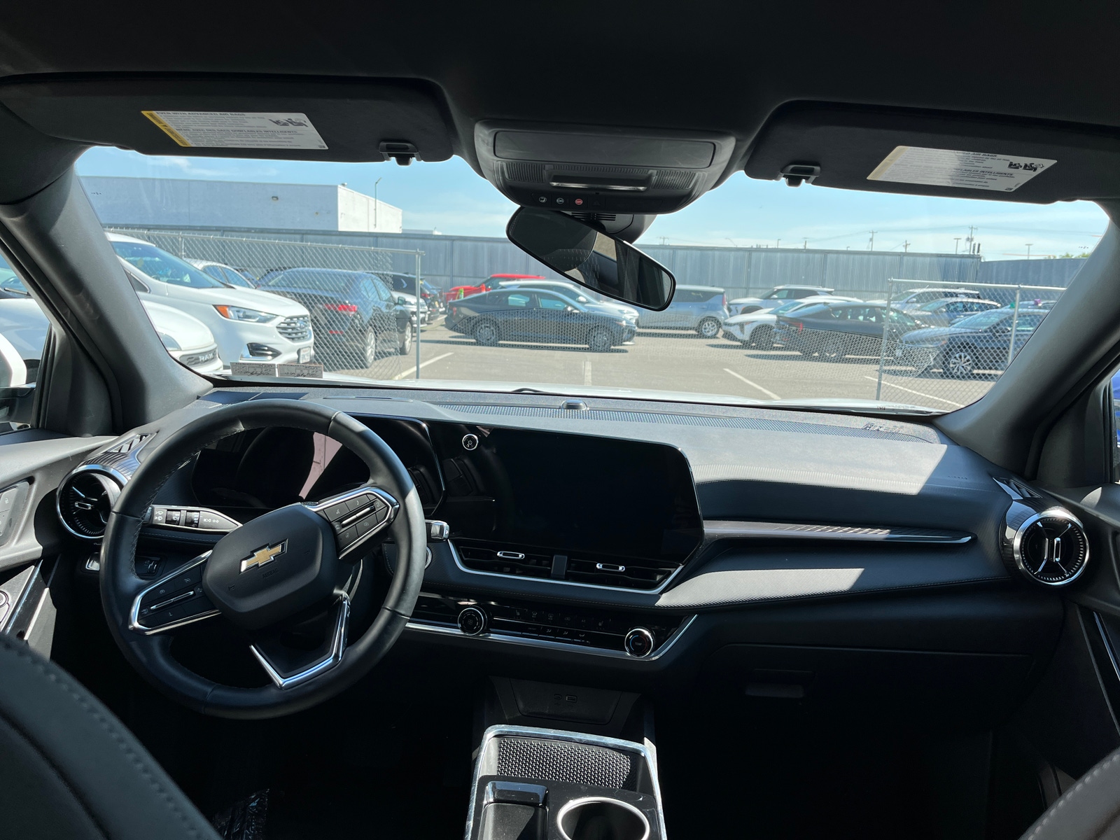 Thumbnail: 2025 Chevrolet Equinox - 3