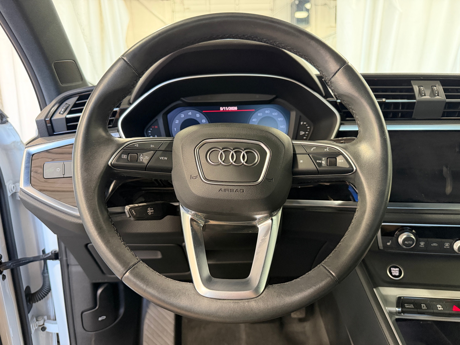 Thumbnail: 2021 Audi Q3 - 4