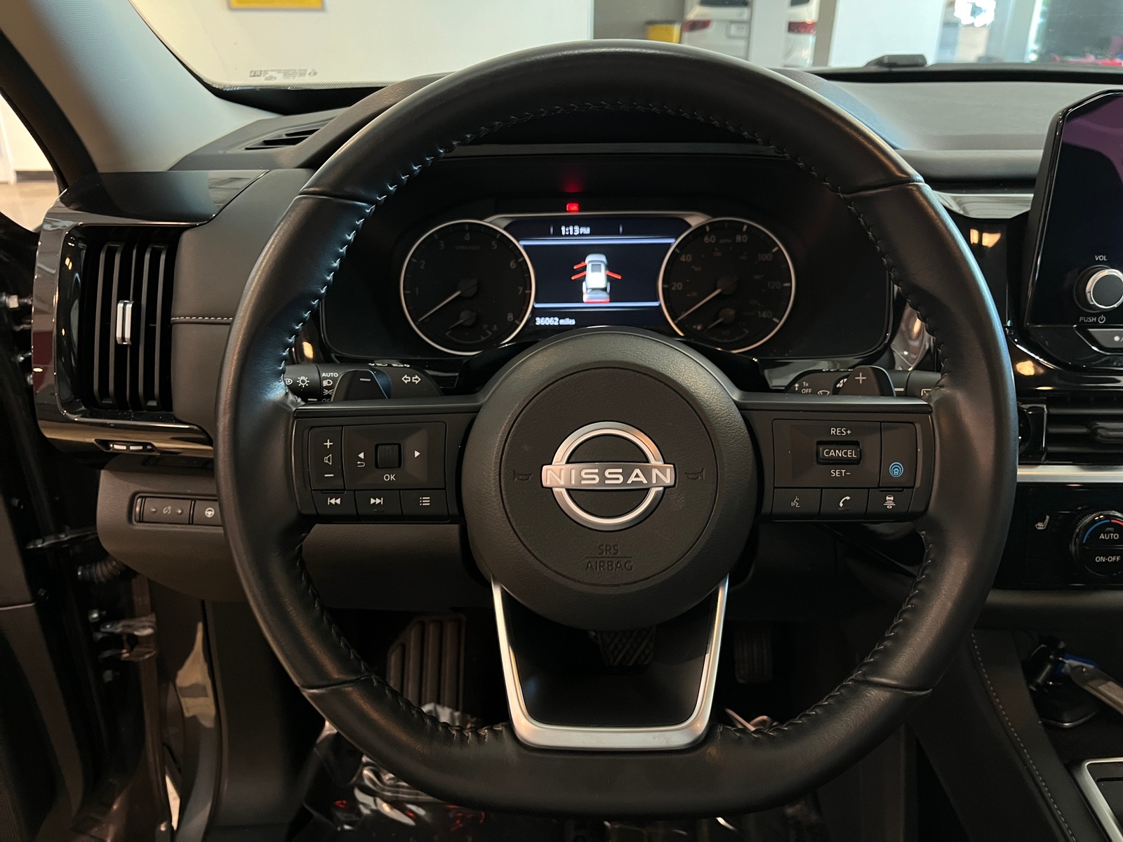 Thumbnail: 2025 Nissan Pathfinder - 5