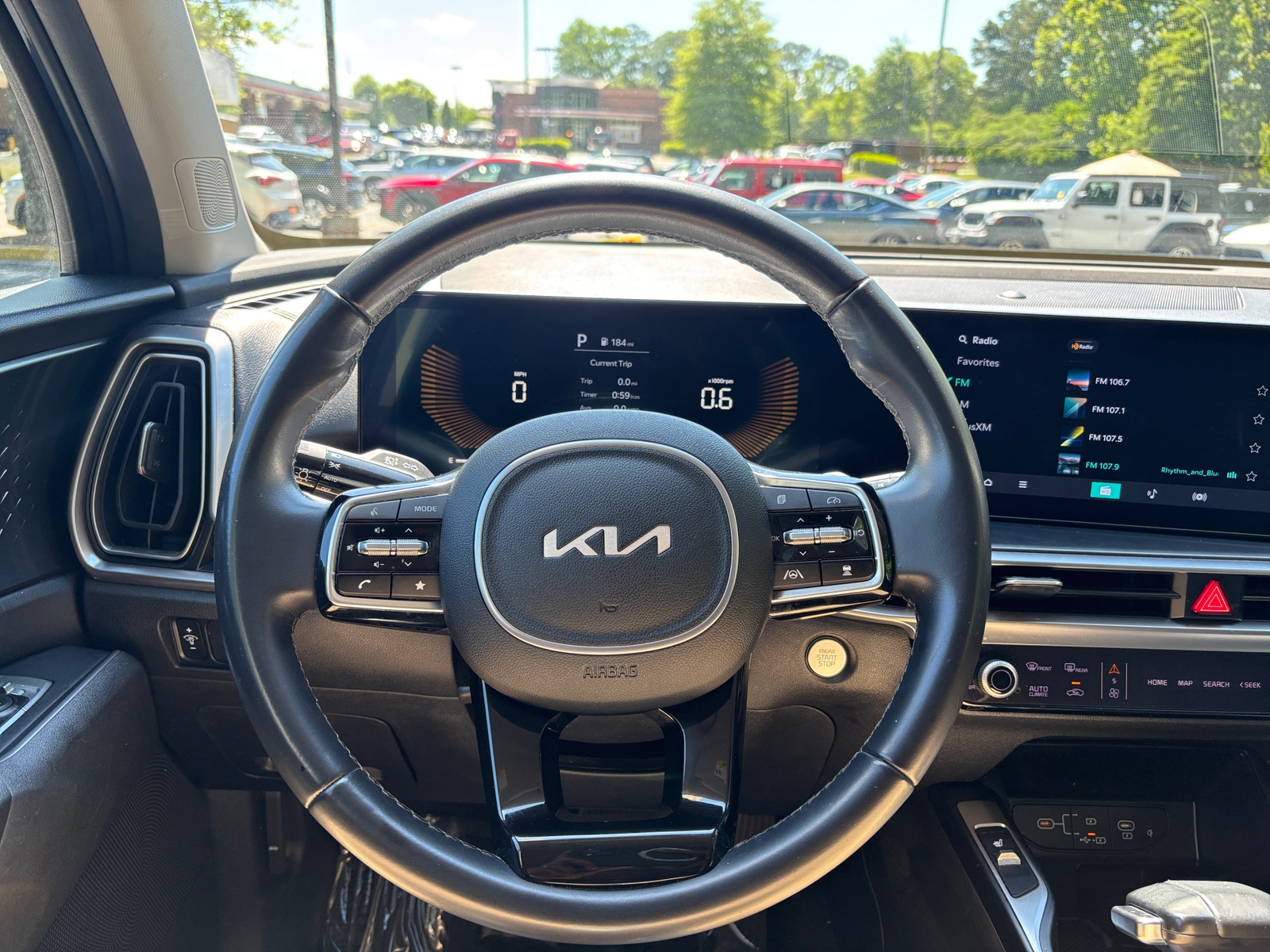 Thumbnail: 2024 Kia Sorento - 5