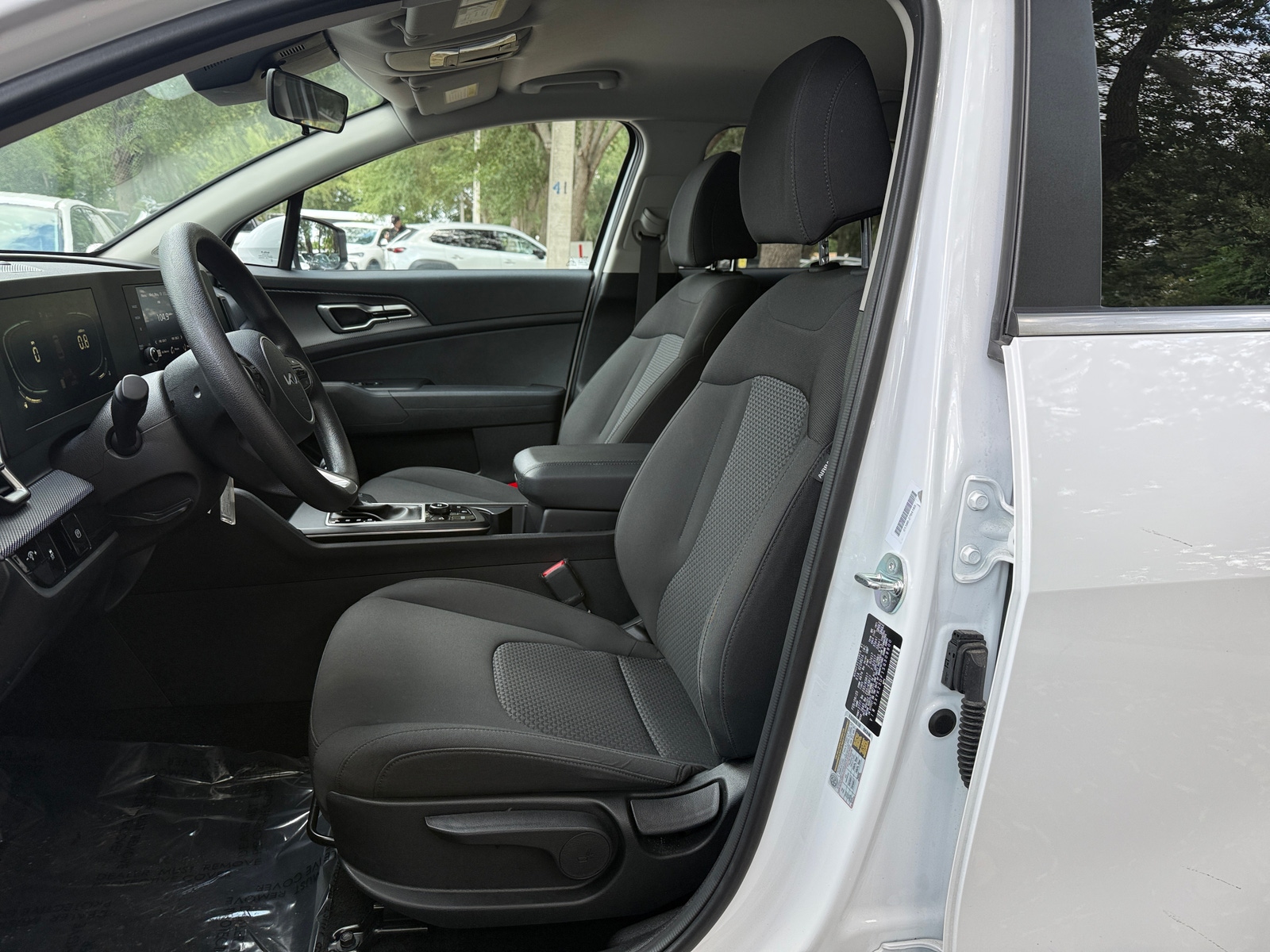 Thumbnail: 2025 Kia Sportage - 2