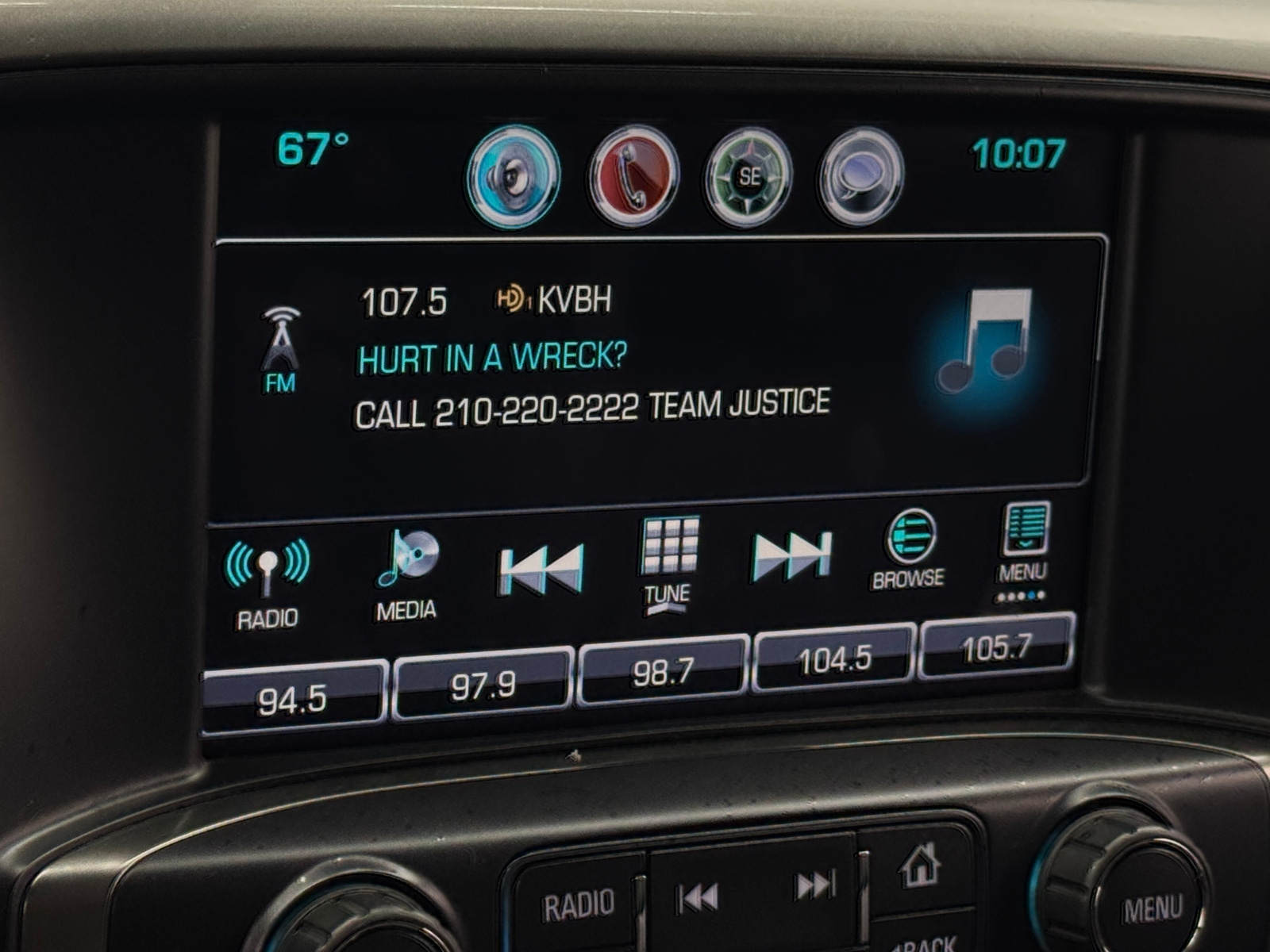 Thumbnail: 2018 Chevrolet Silverado 1500 - 3