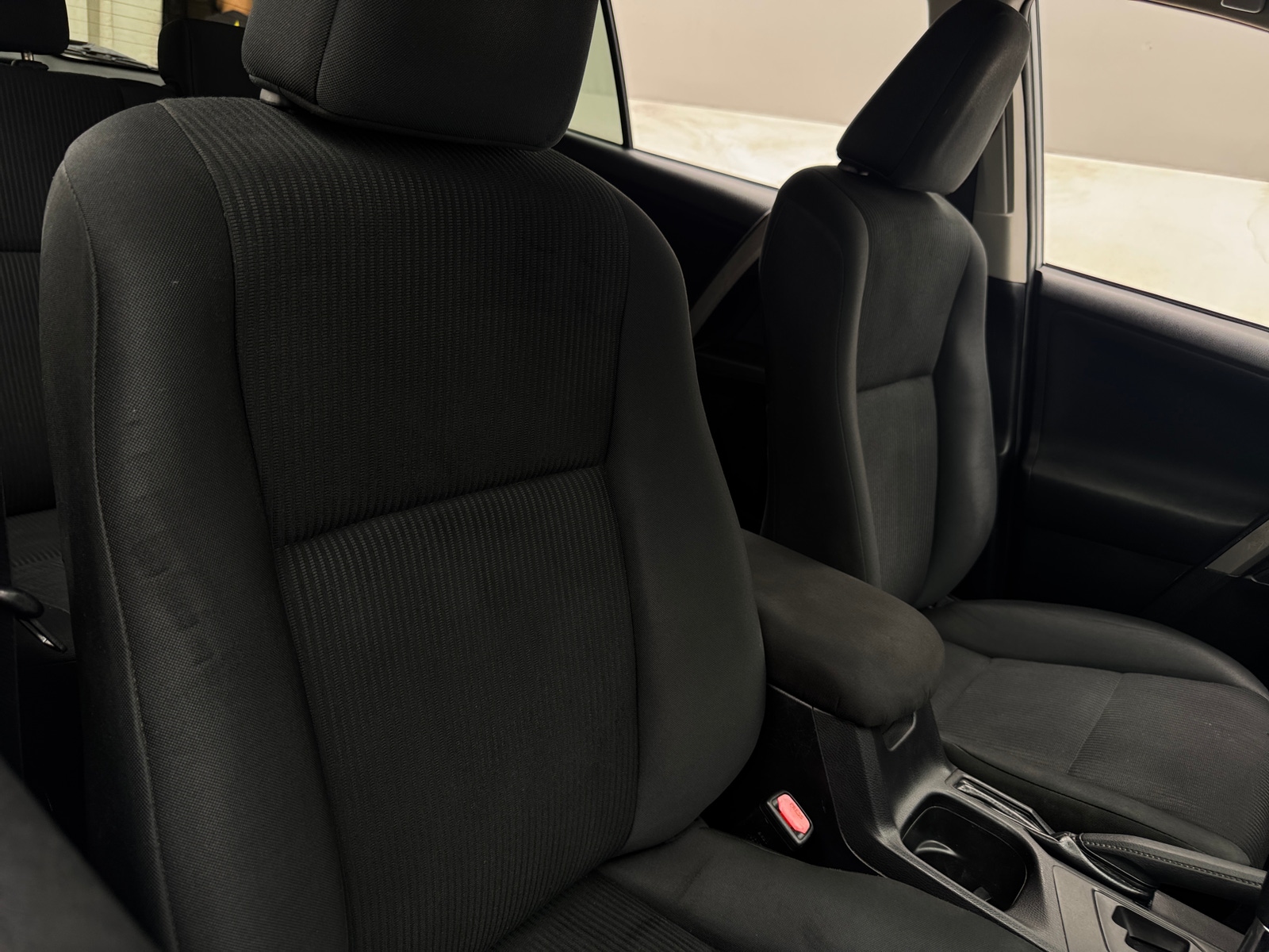 Thumbnail: 2017 Toyota RAV4 - 2