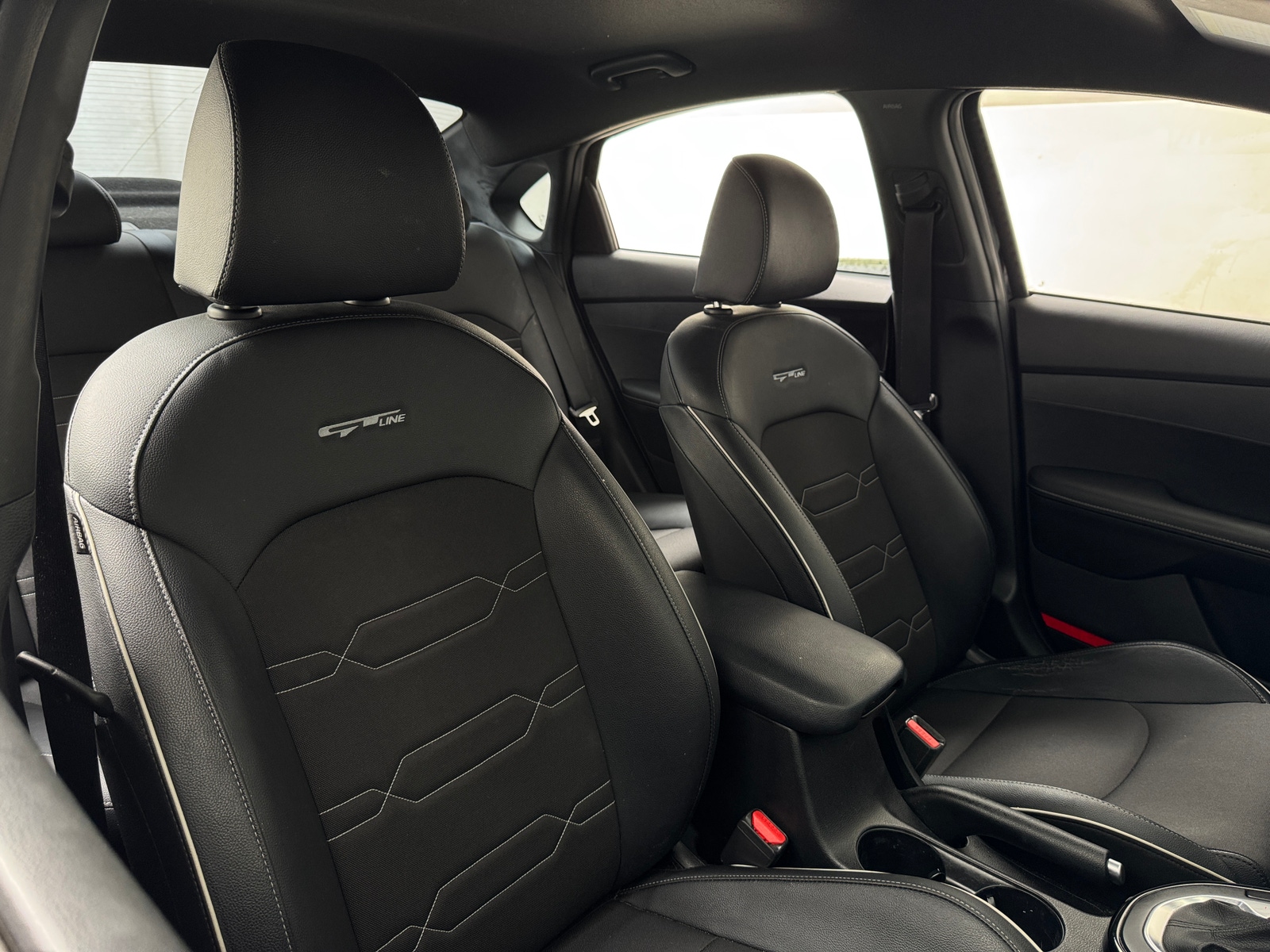 Thumbnail: 2021 Kia Forte - 2