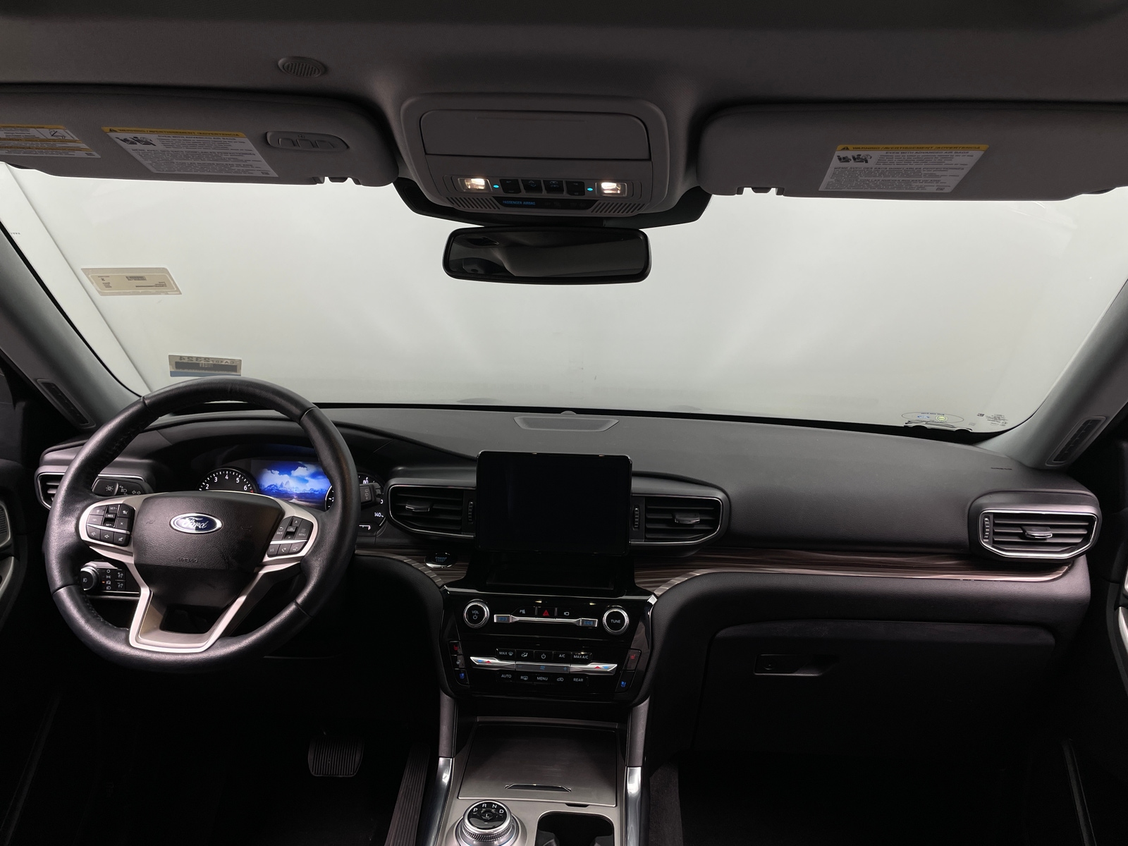 Thumbnail: 2022 Ford Explorer - 2