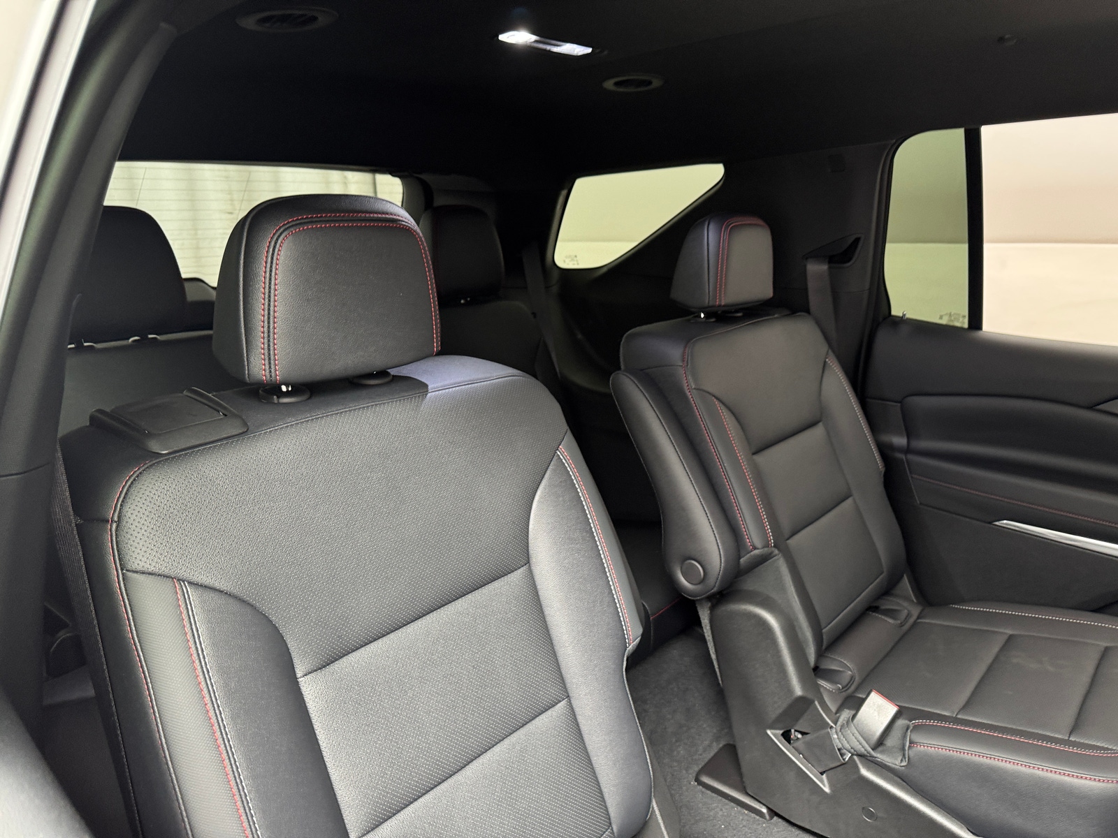 Thumbnail: 2026 Chevrolet Traverse - 5