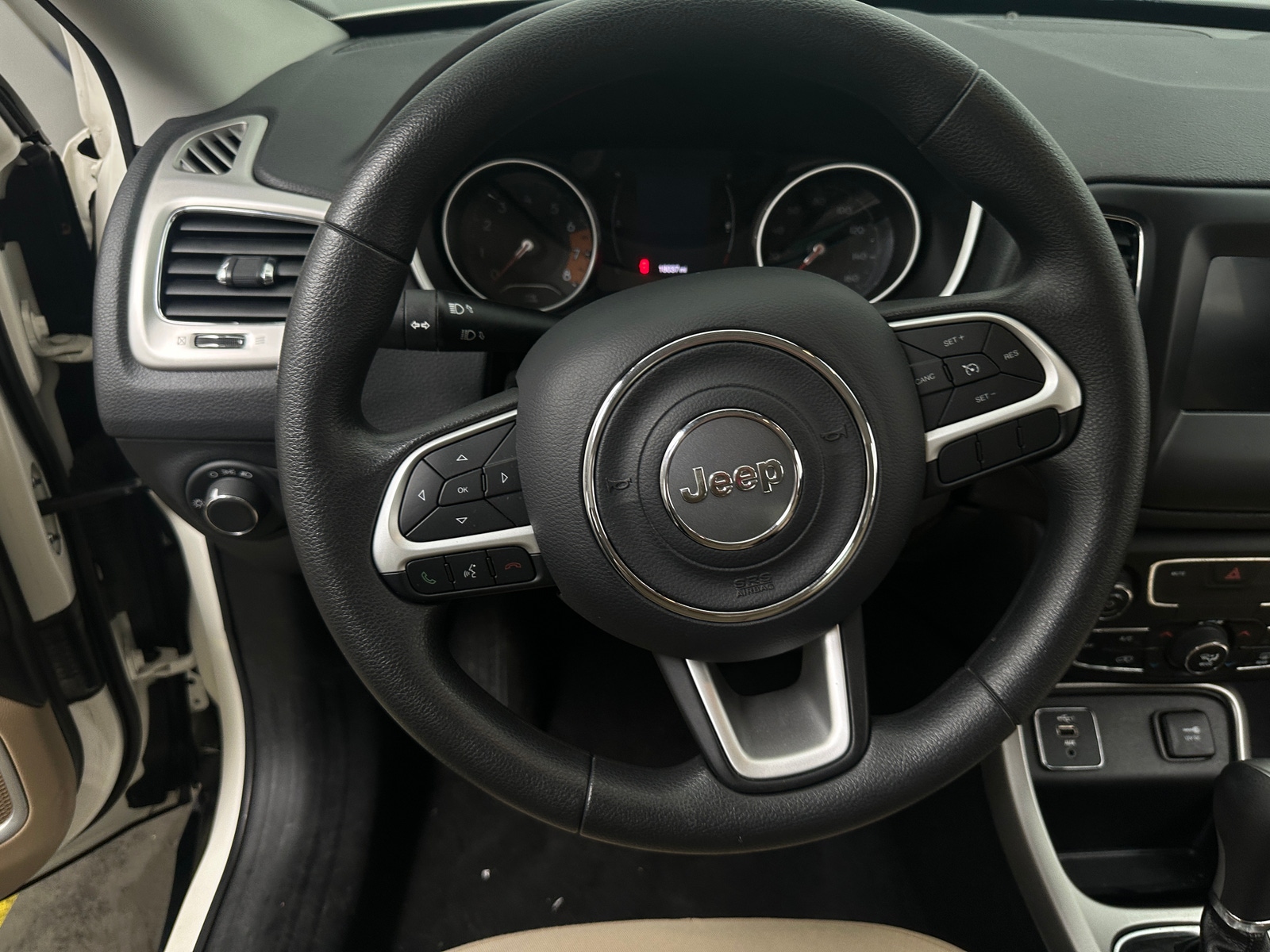 Thumbnail: 2019 Jeep Compass - 5