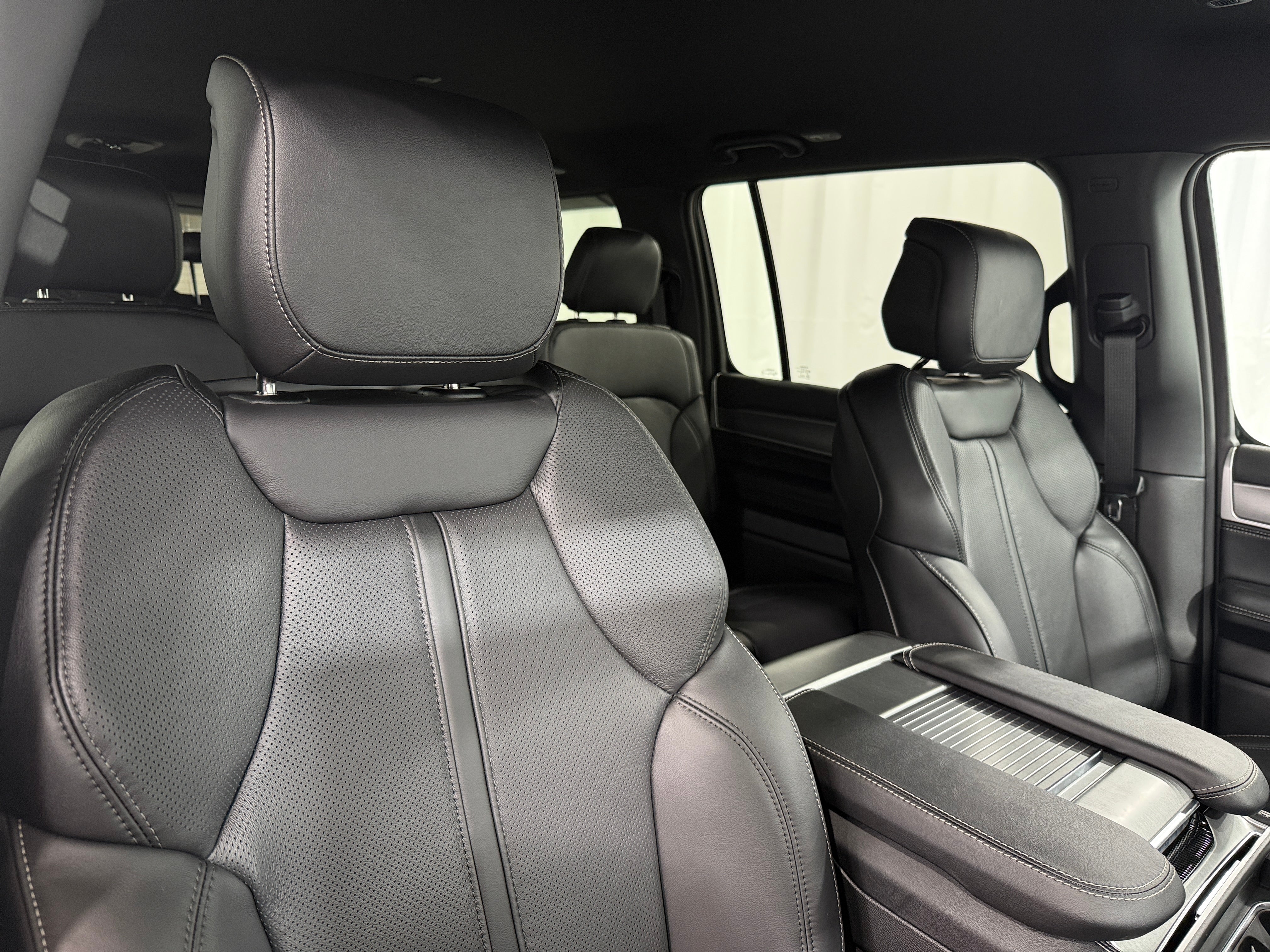 2026 Jeep Grand Wagoneer L Limited Altitude 4WD's photo