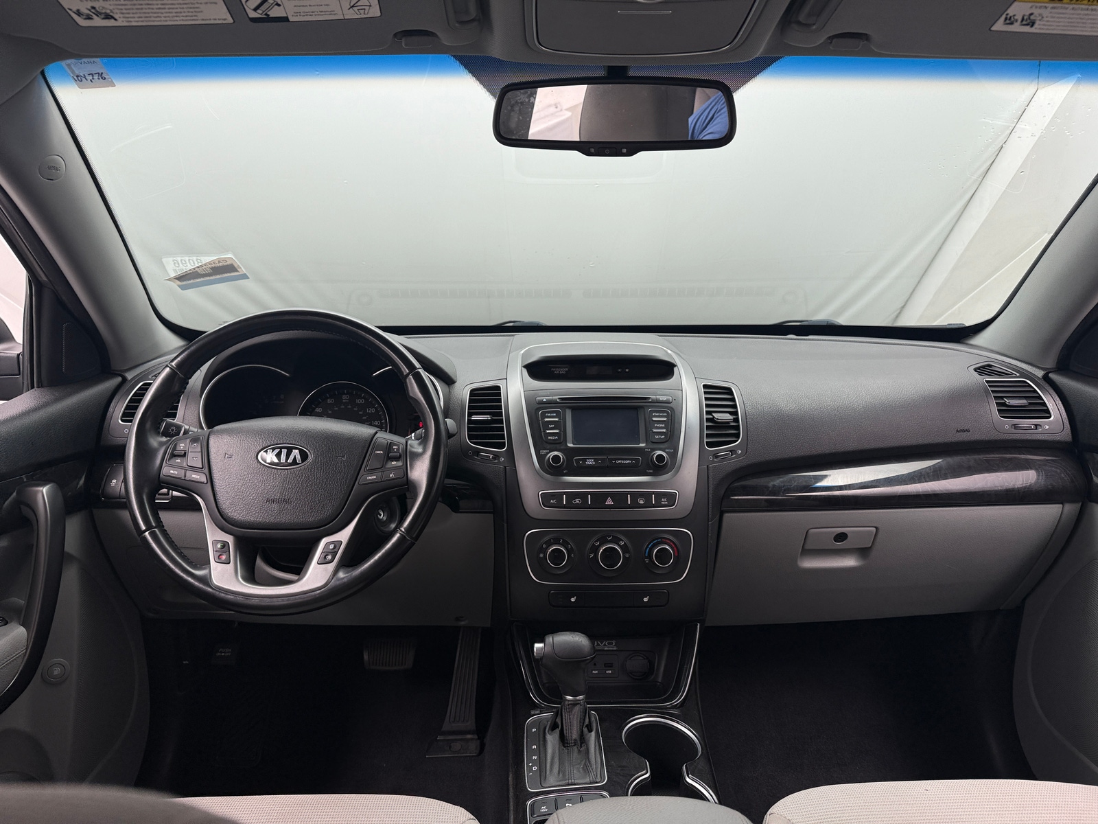 Thumbnail: 2014 Kia Sorento - 3