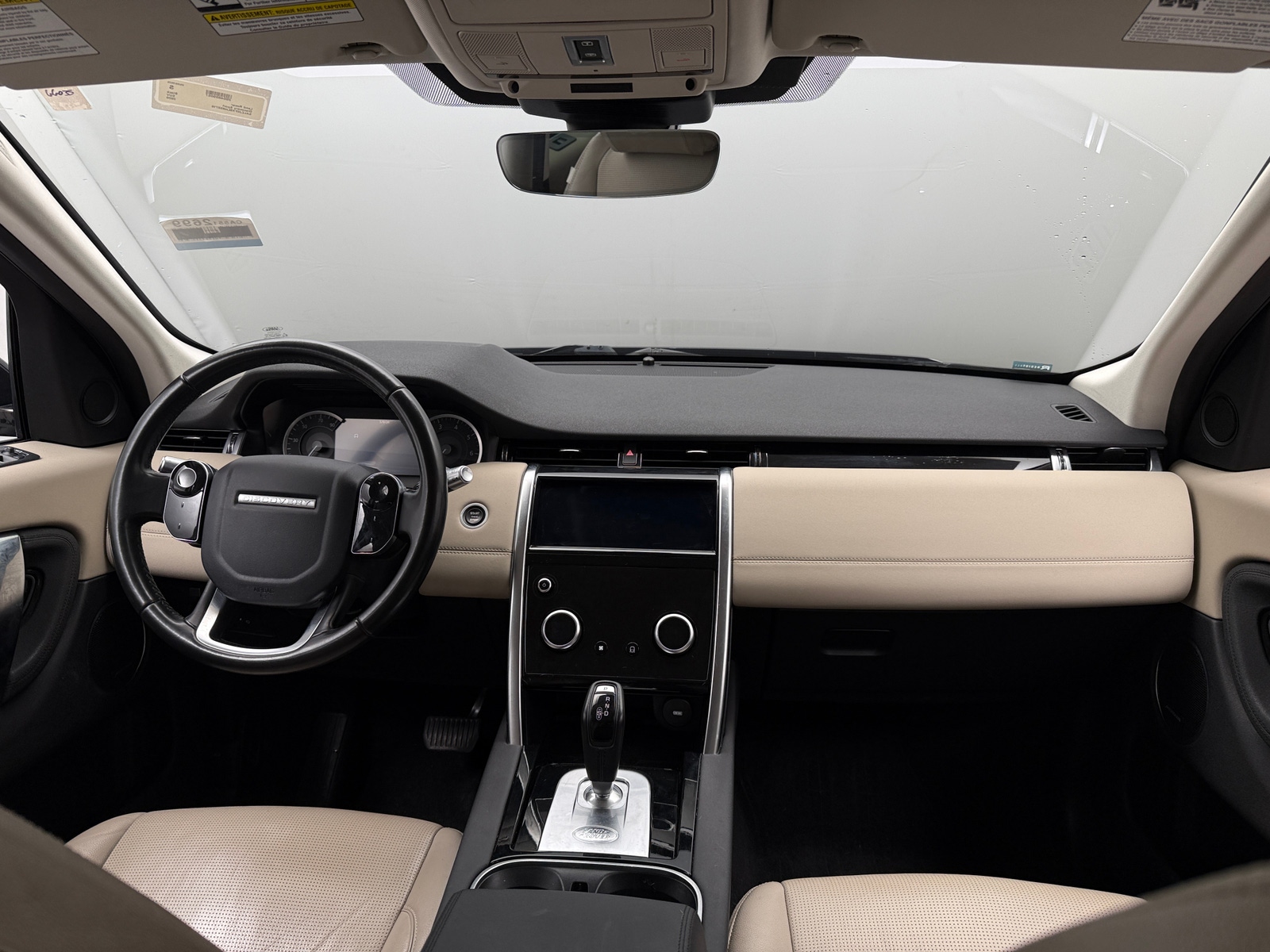 Thumbnail: 2020 Land Rover Discovery Sport - 2