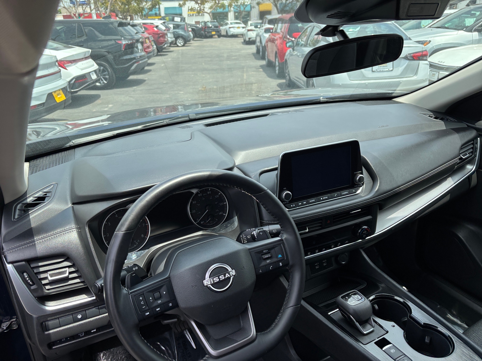Thumbnail: 2025 Nissan Rogue - 3