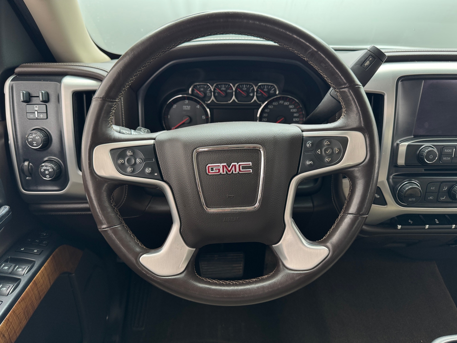 Thumbnail: 2015 GMC Sierra 1500 - 4