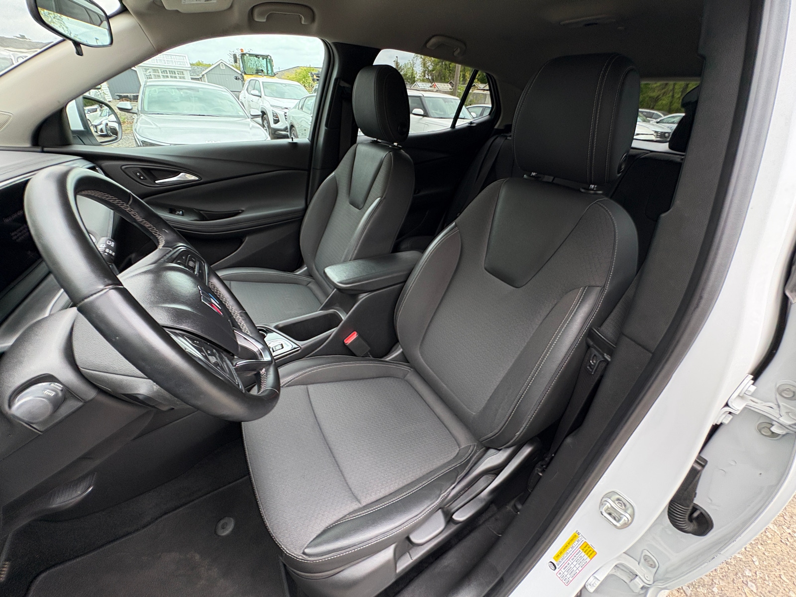 Thumbnail: 2025 Buick Encore GX - 2