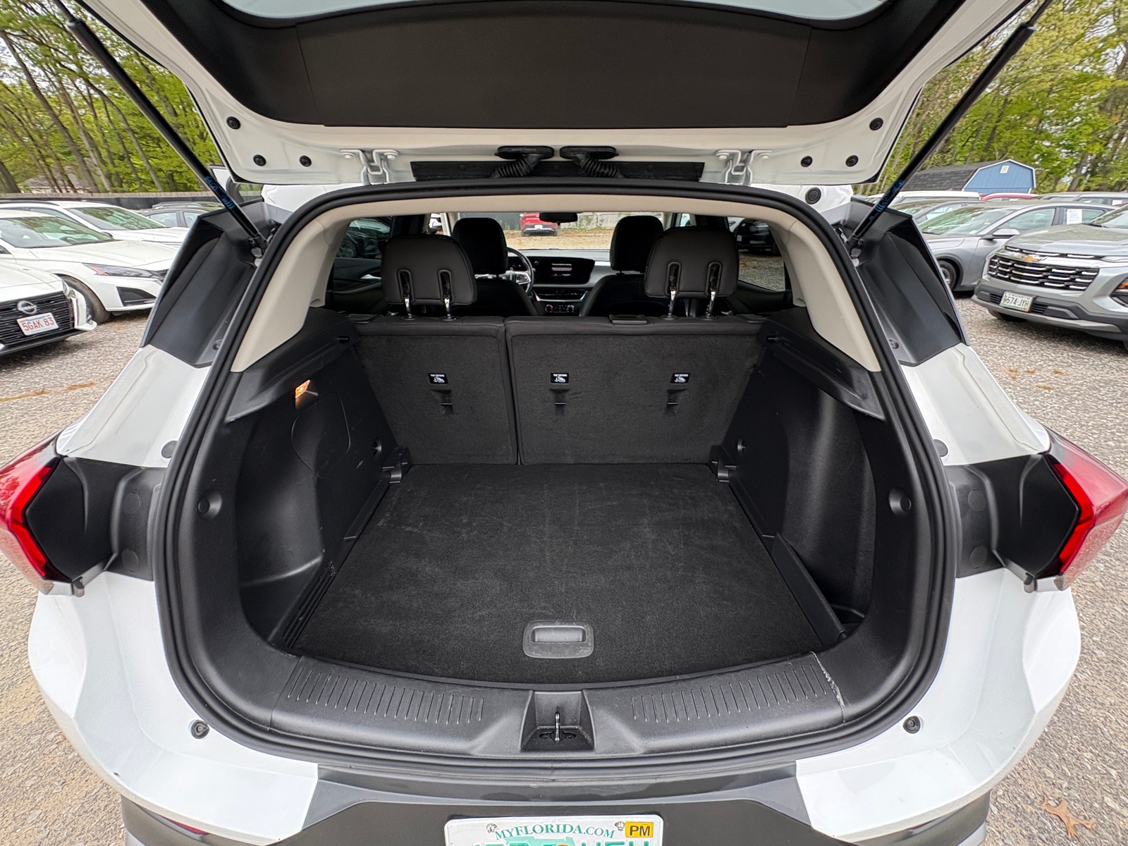 Thumbnail: 2025 Buick Encore GX - 6