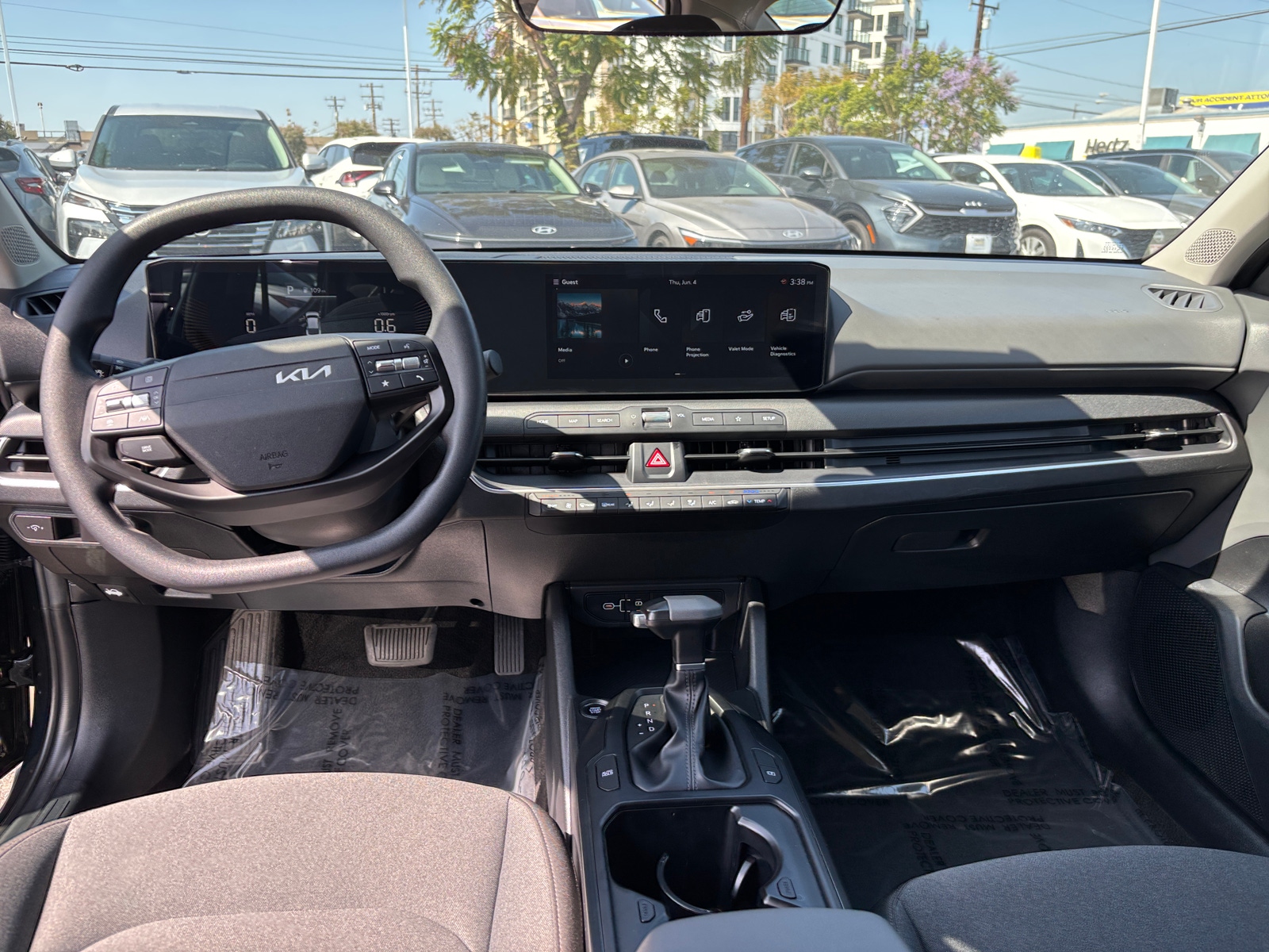 Thumbnail: 2025 Kia K4 - 3