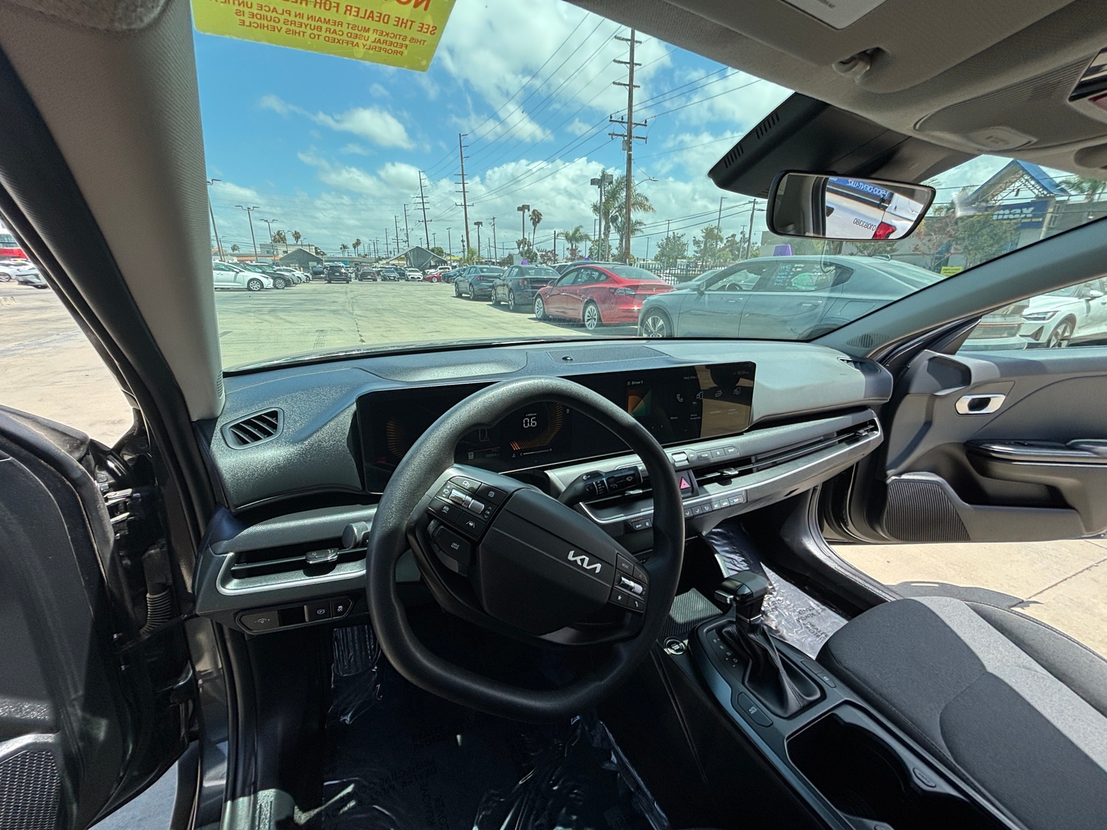 Thumbnail: 2025 Kia K4 - 3