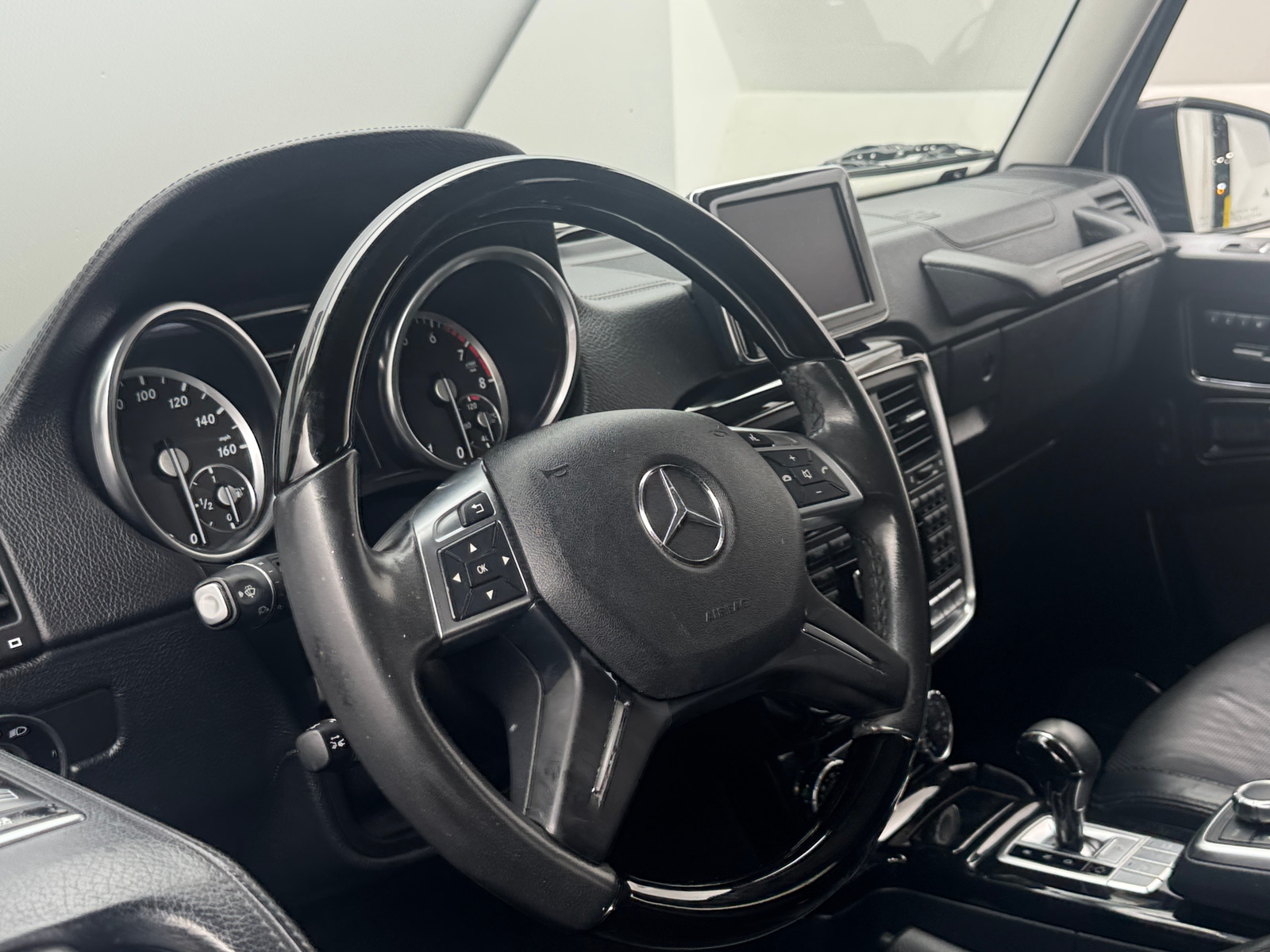 Thumbnail: 2015 Mercedes-Benz G-Class - 4