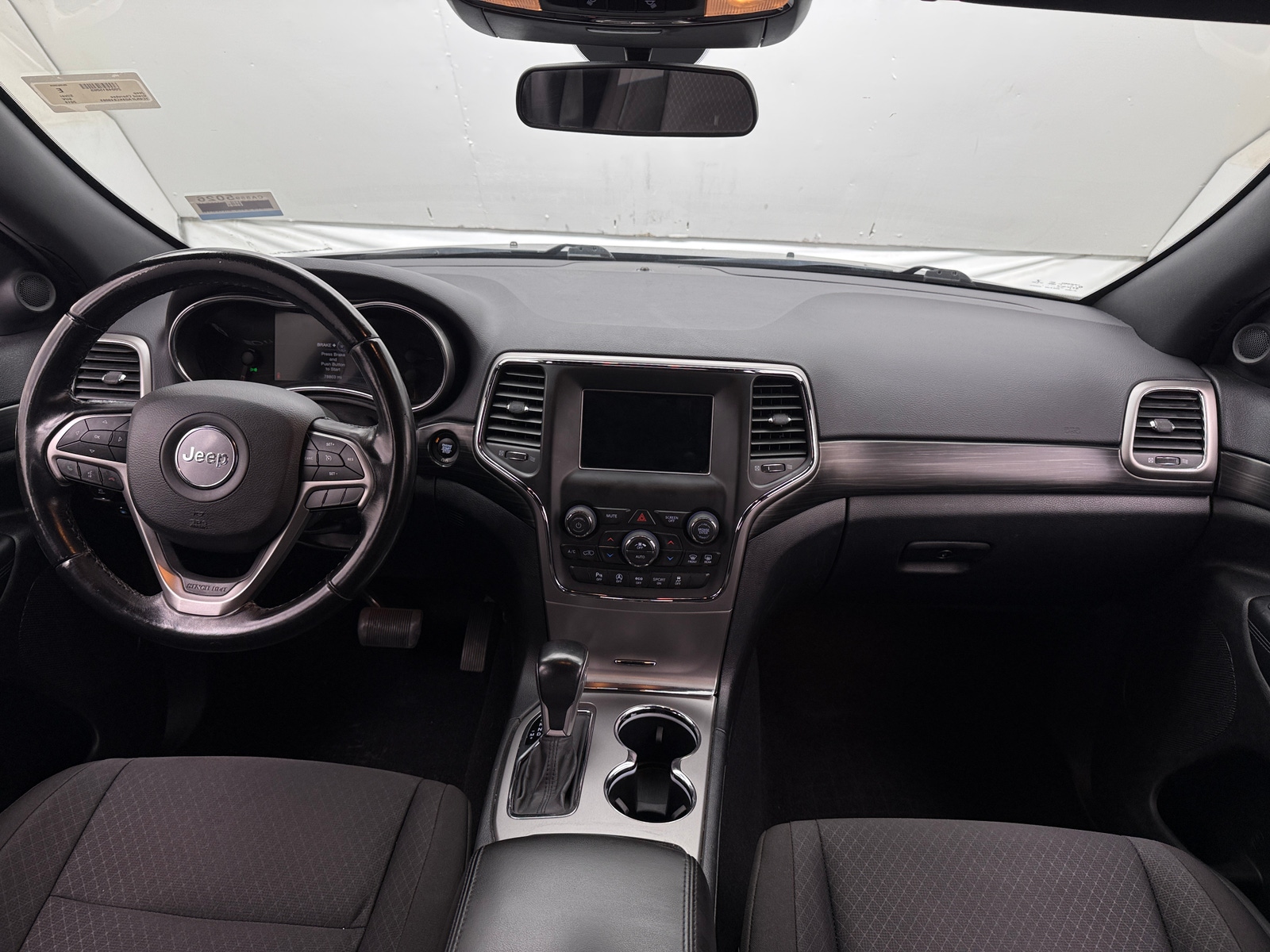 Thumbnail: 2019 Jeep Grand Cherokee - 3