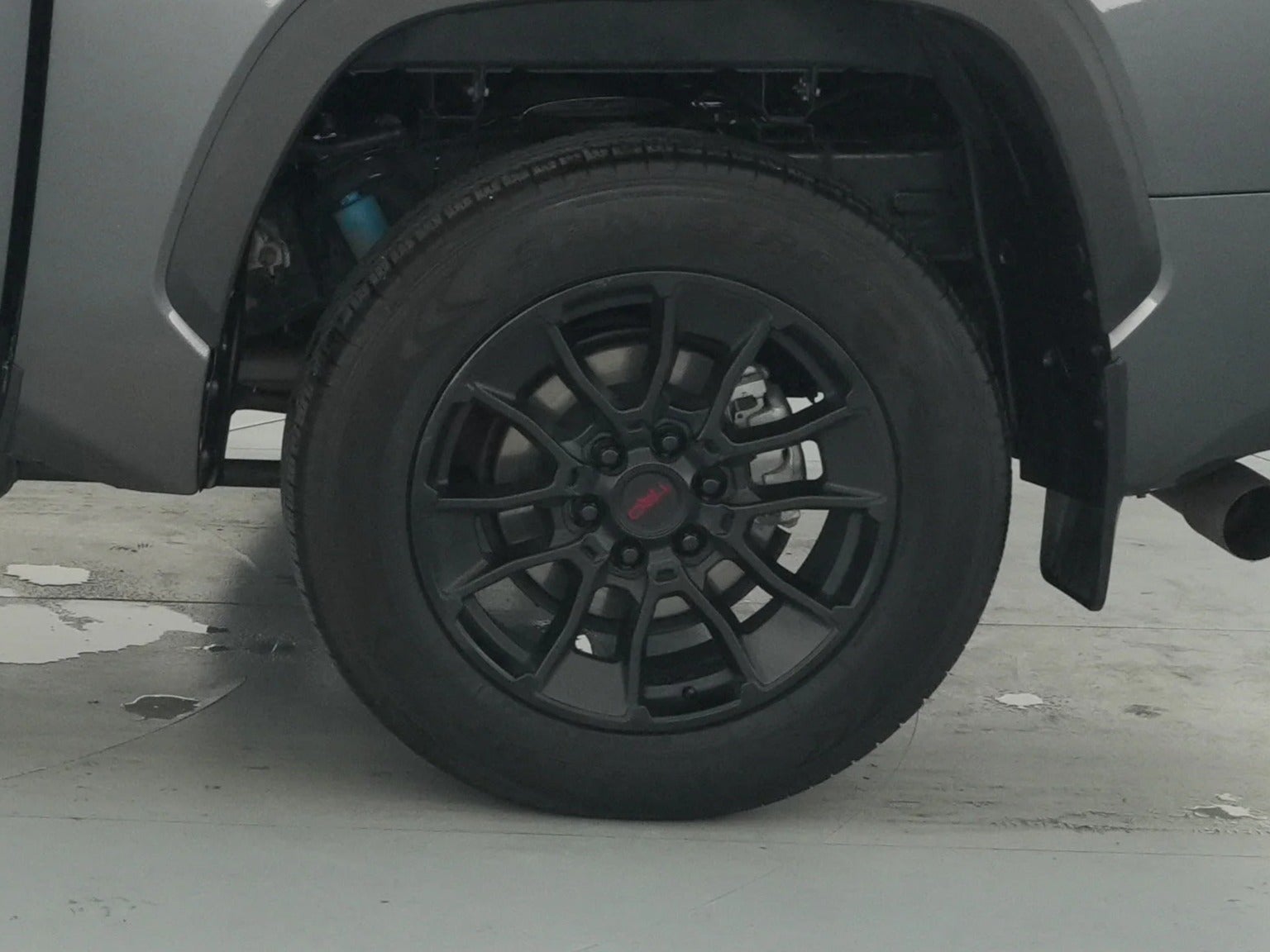 2024 Toyota Tundra Limited - Photo 16