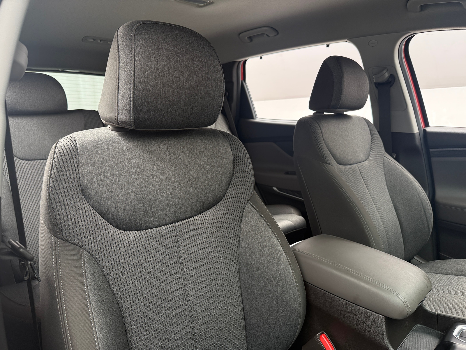 Thumbnail: 2019 Hyundai Santa Fe - 2