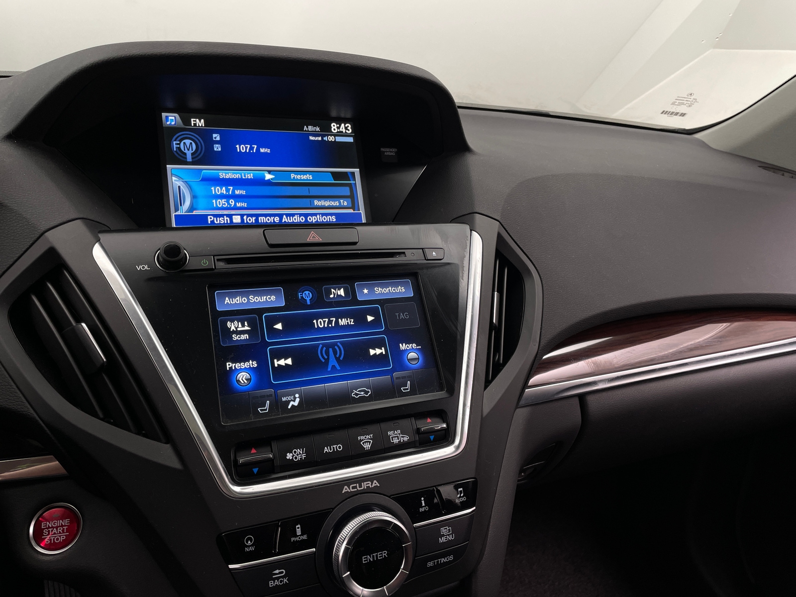 Thumbnail: 2016 Acura MDX - 3
