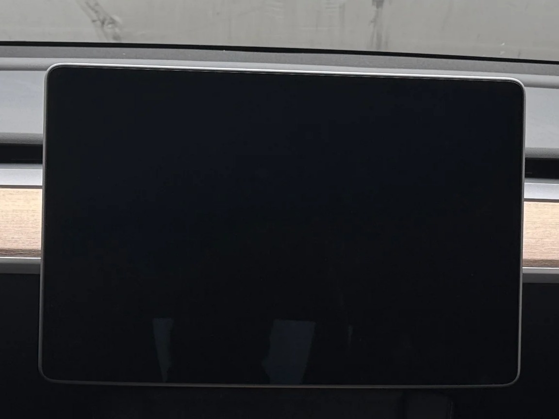 Thumbnail: 2024 Tesla Model Y - 3
