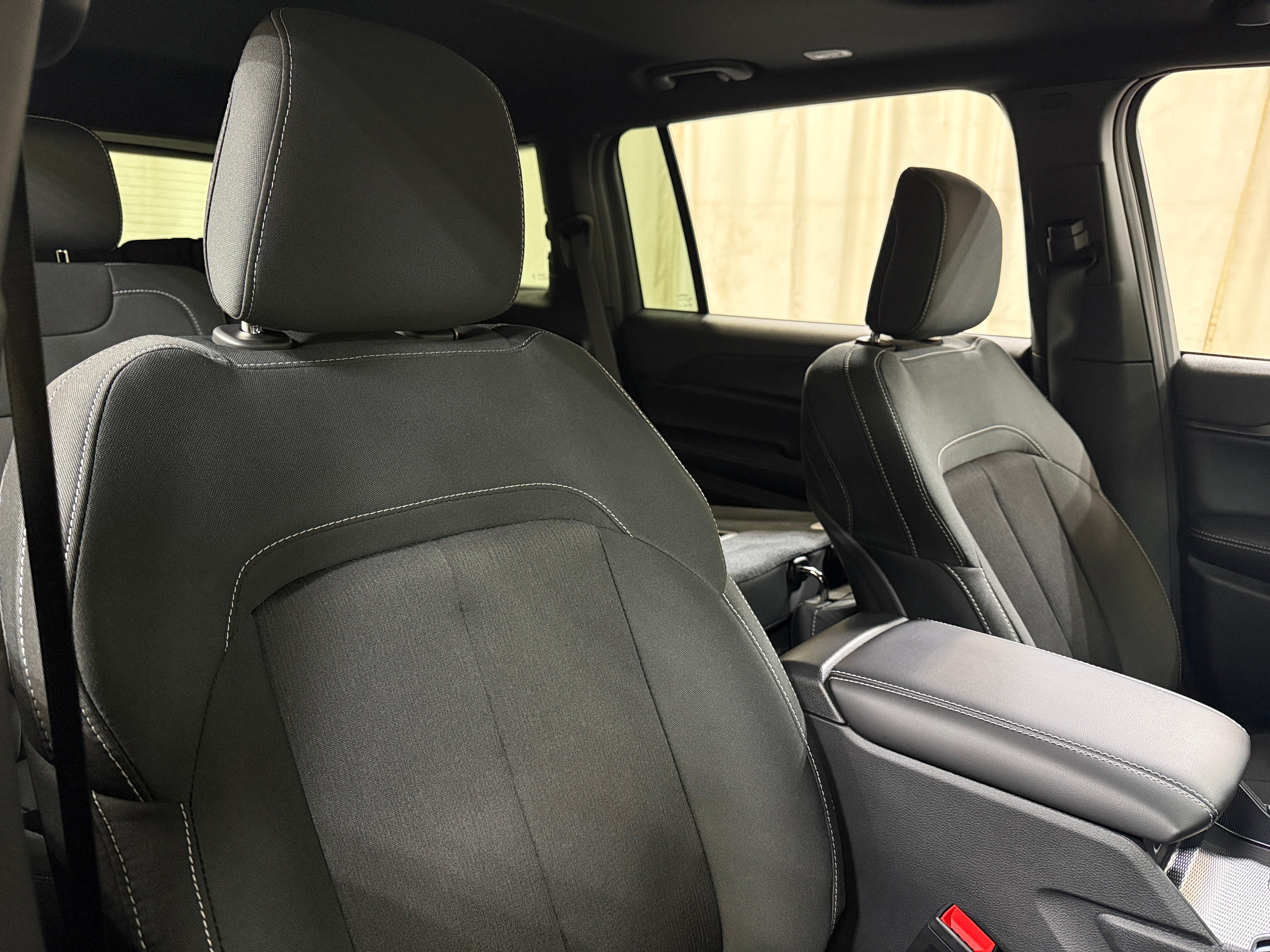 2026 Jeep Grand Cherokee L Laredo X 4x4's photo