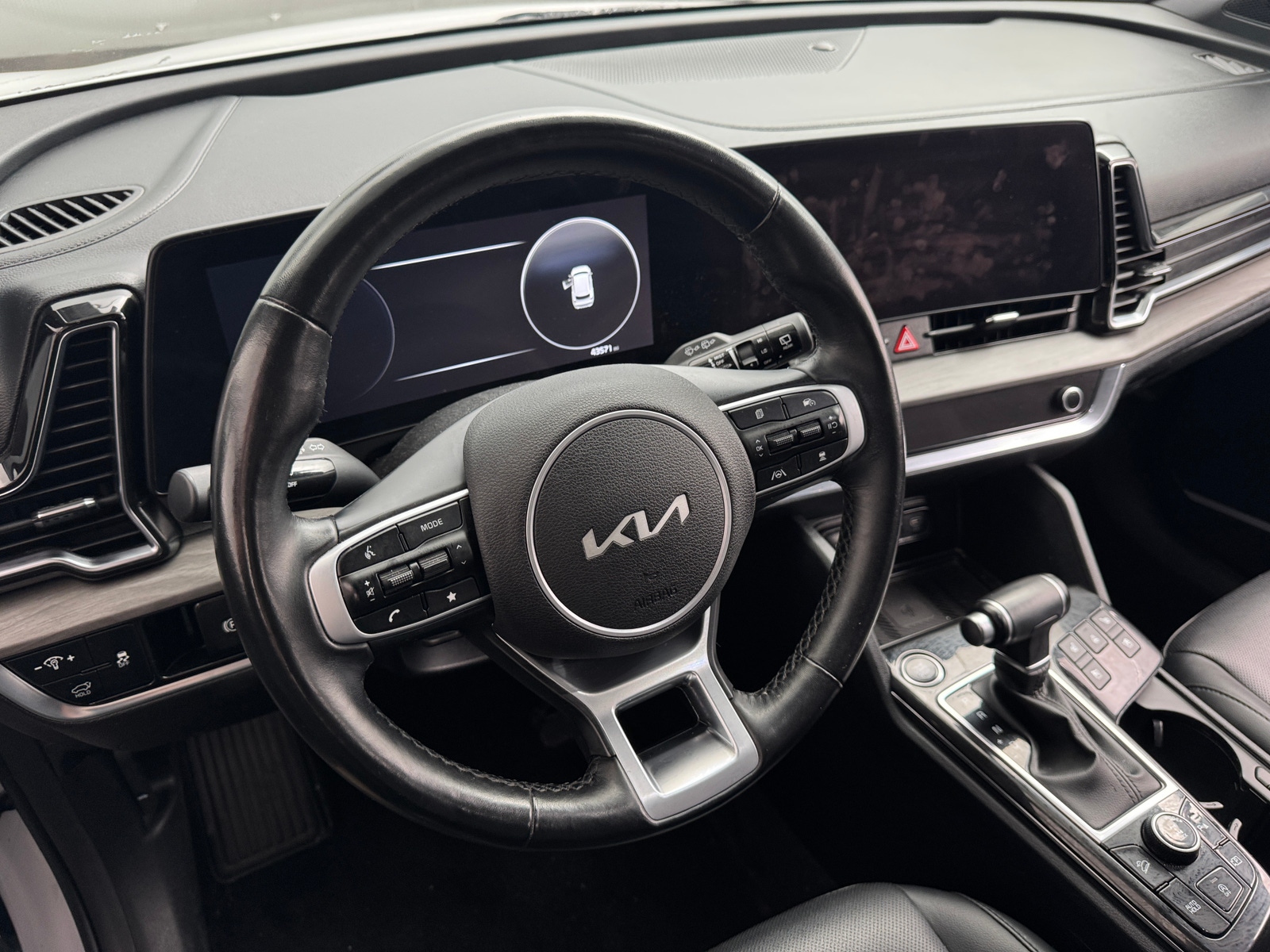Thumbnail: 2023 Kia Sportage - 4