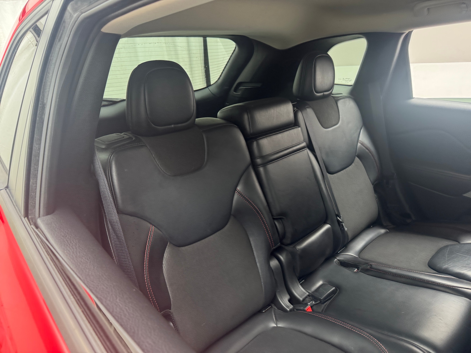 Thumbnail: 2017 Jeep Cherokee - 6