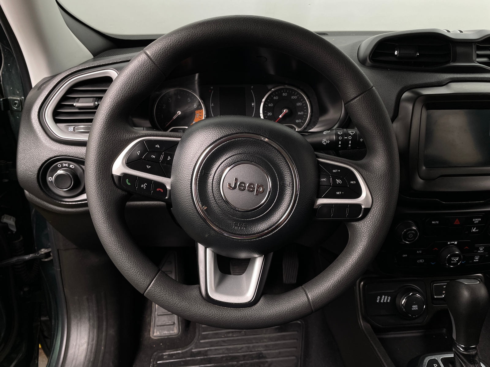Thumbnail: 2021 Jeep Renegade - 5