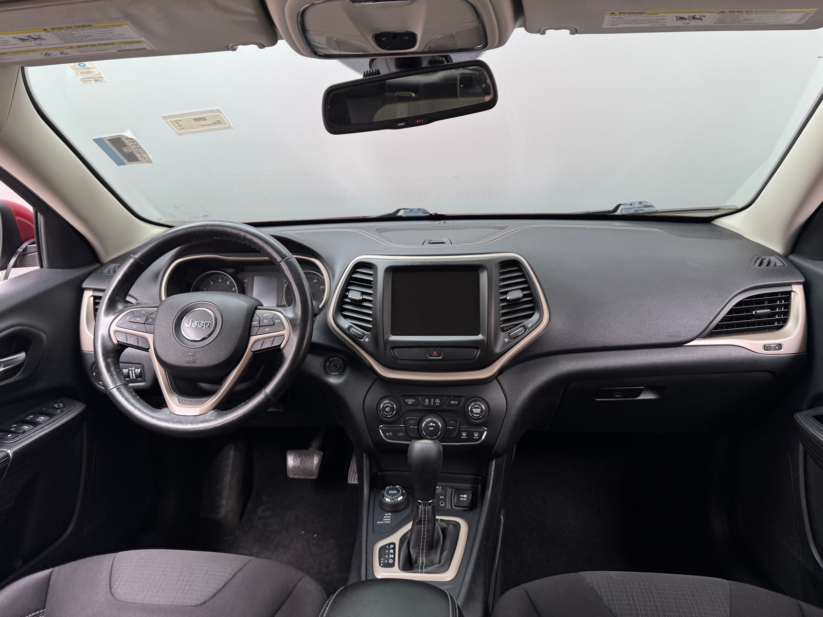 Thumbnail: 2015 Jeep Cherokee - 3