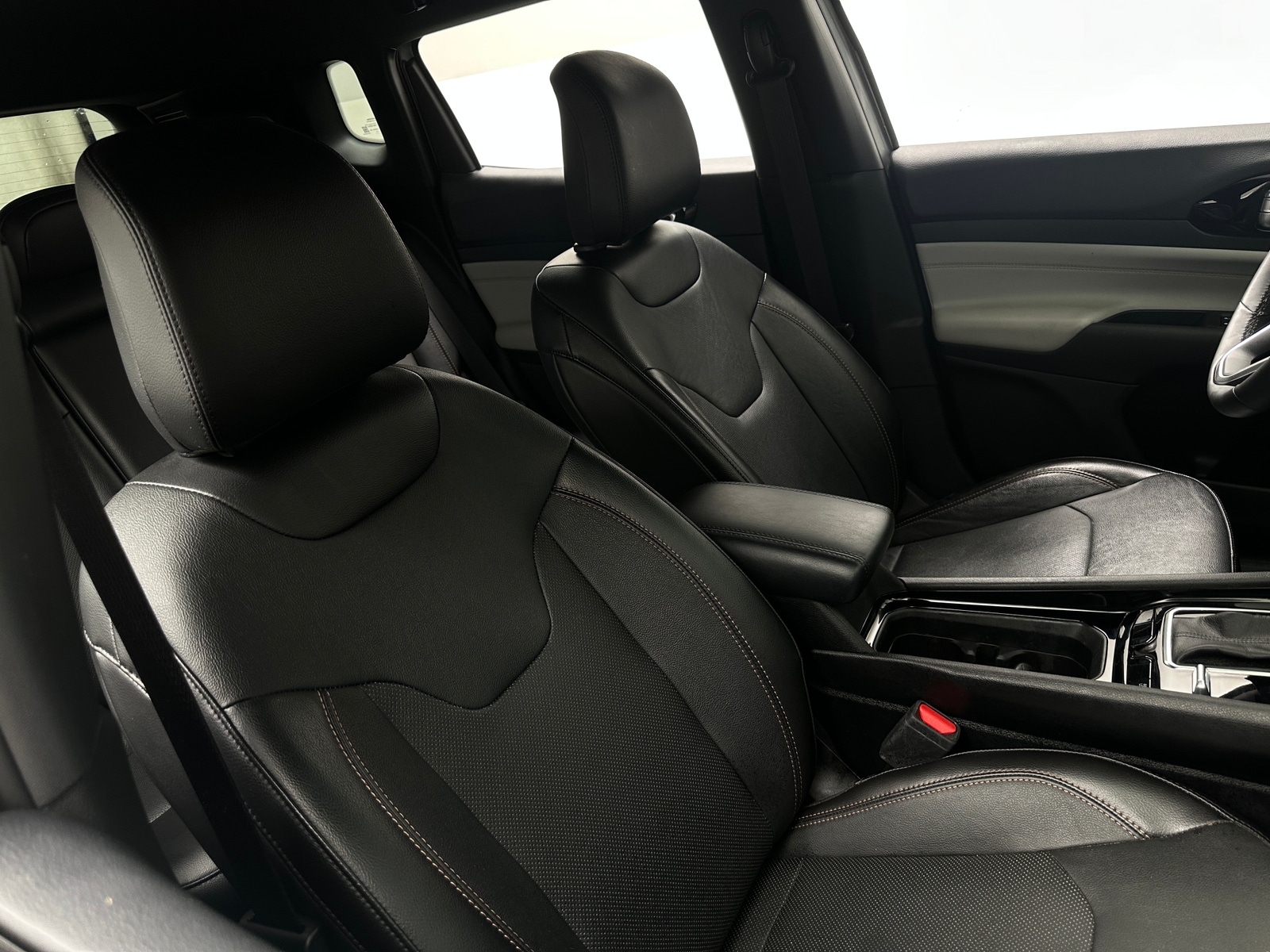 Thumbnail: 2023 Jeep Compass - 2