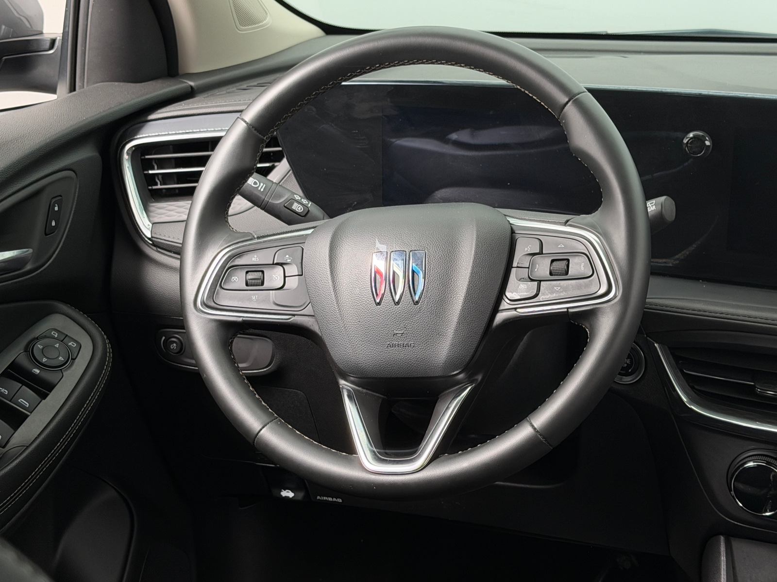 Thumbnail: 2025 Buick Encore GX - 4