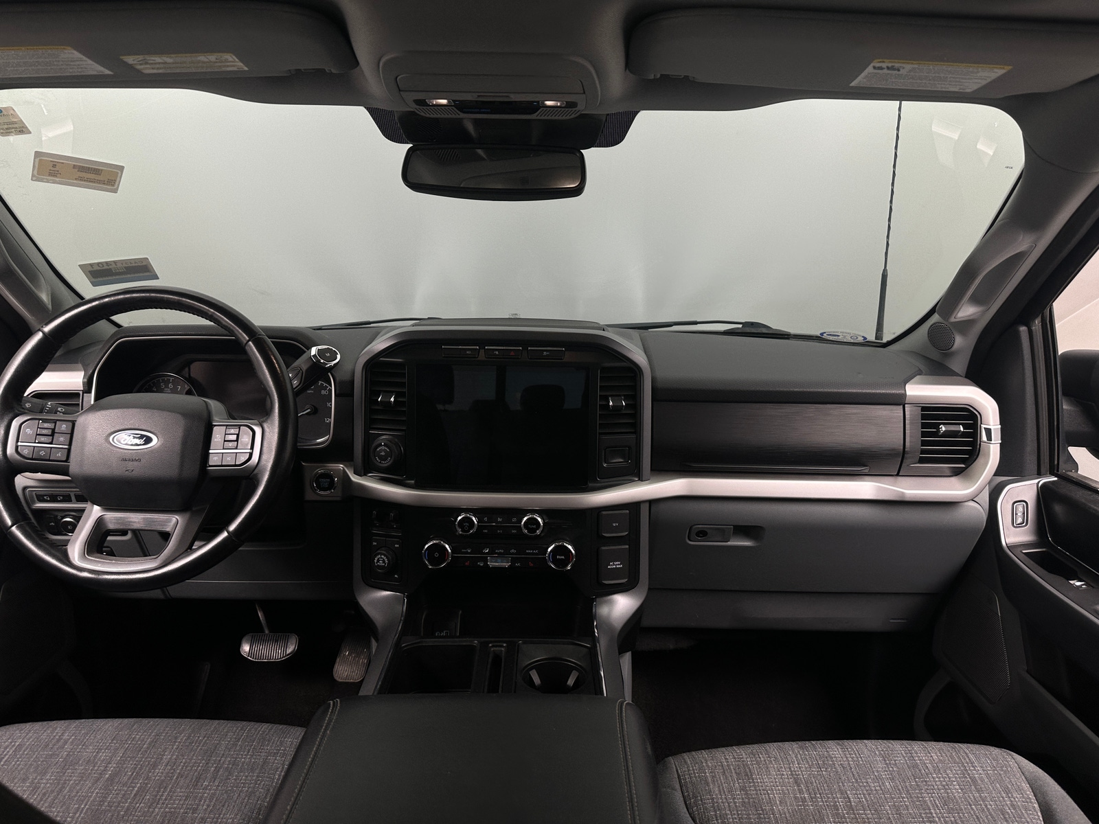 Thumbnail: 2022 Ford Econoline - 3